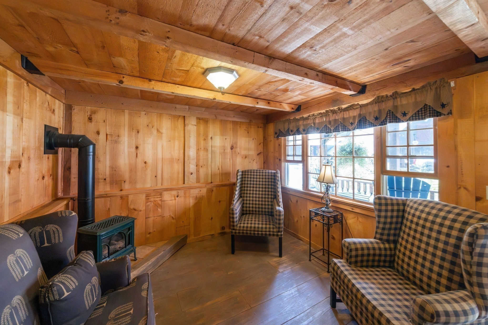 main property photo 27