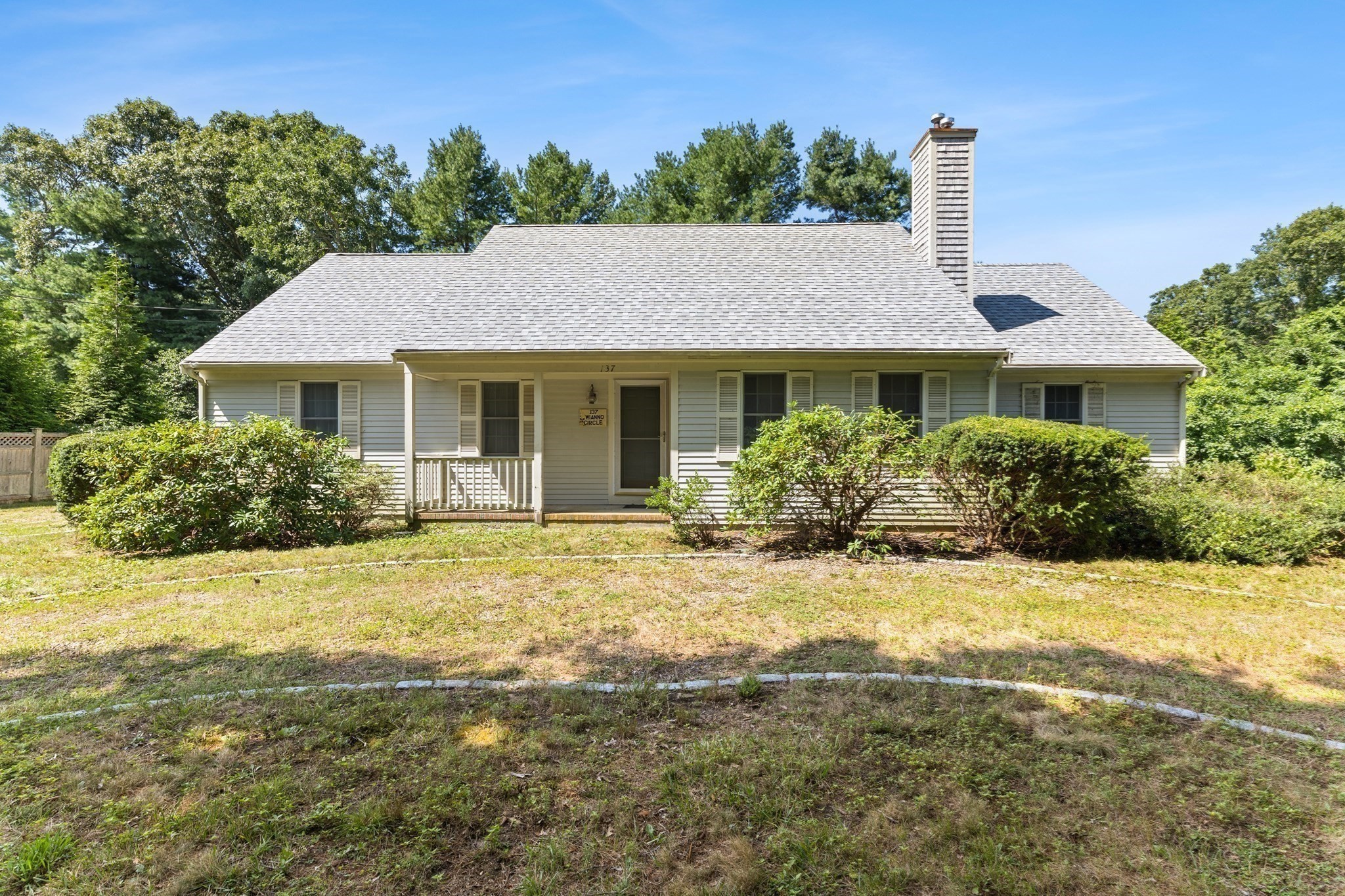 main property photo 3