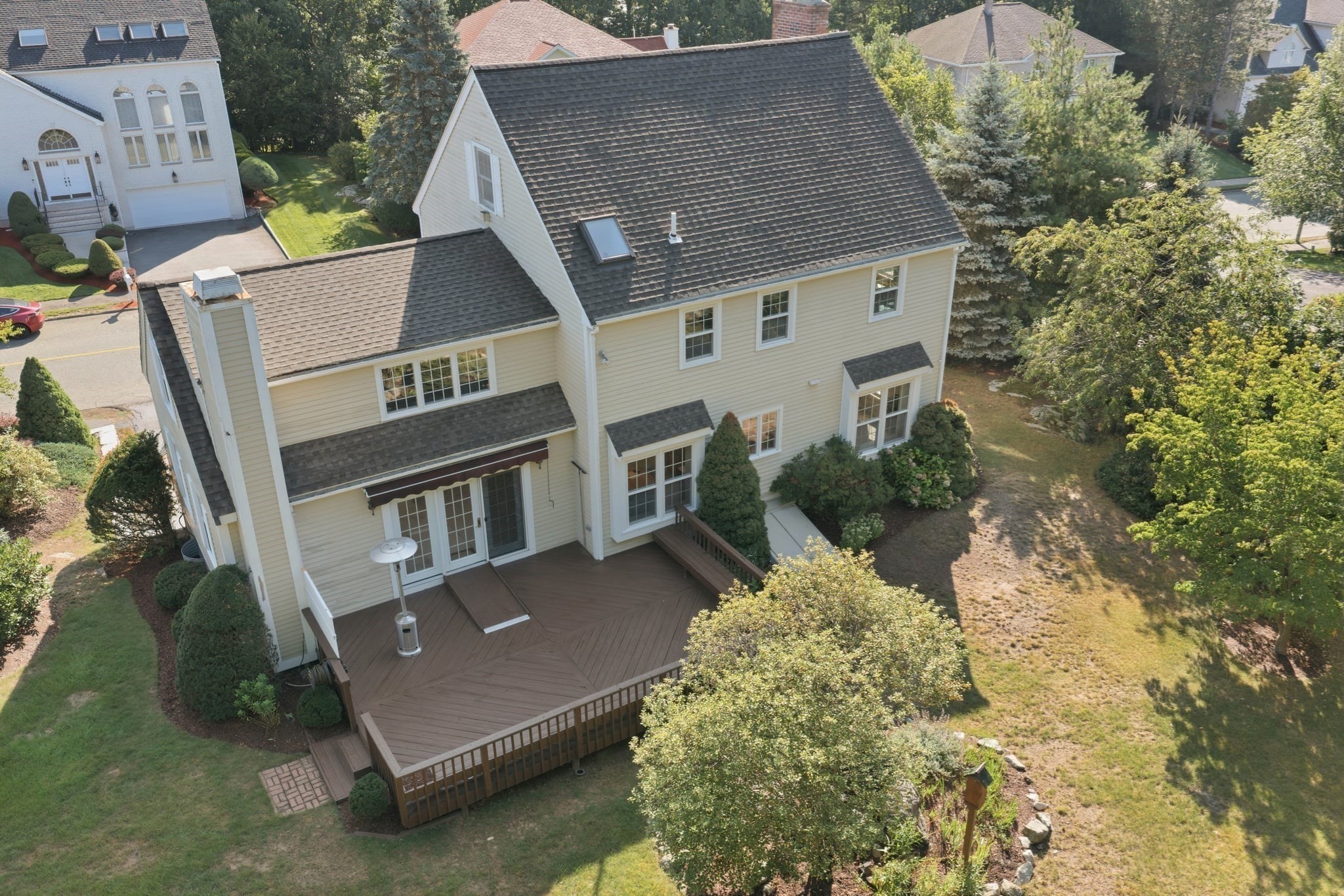 main property photo 5