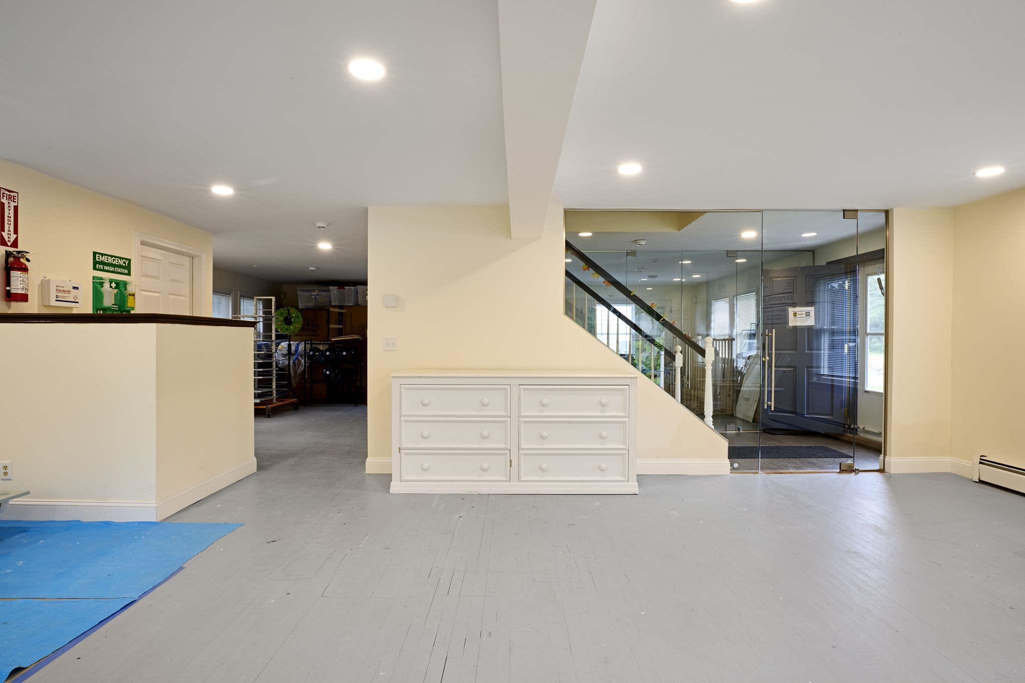 main property photo 14