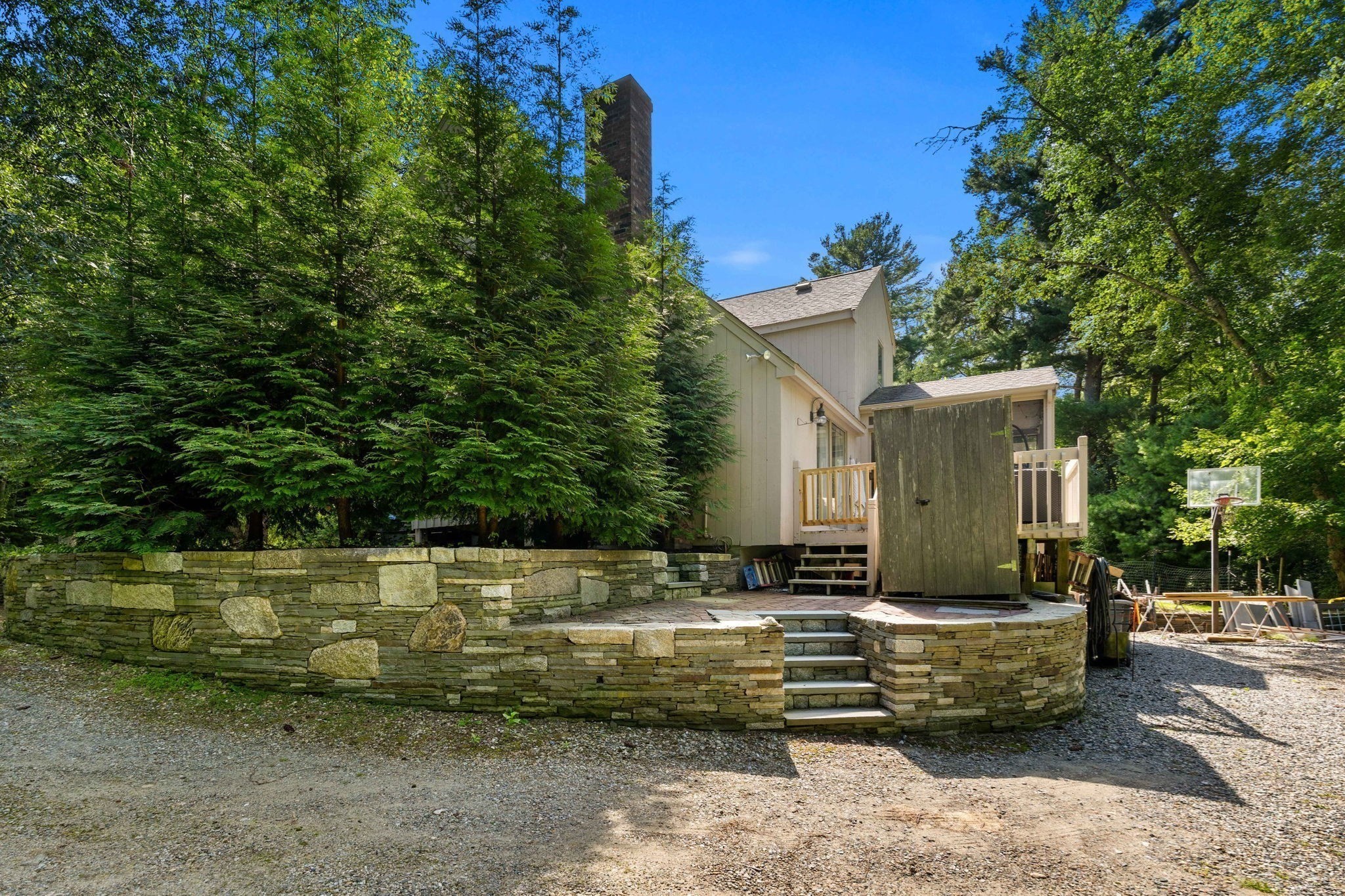 main property photo 35
