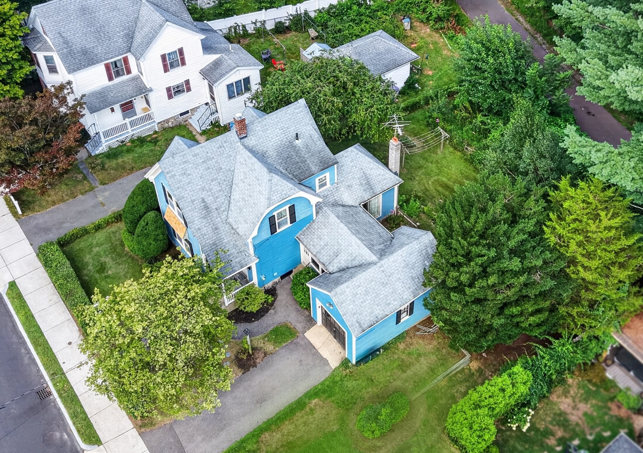 main property photo 31