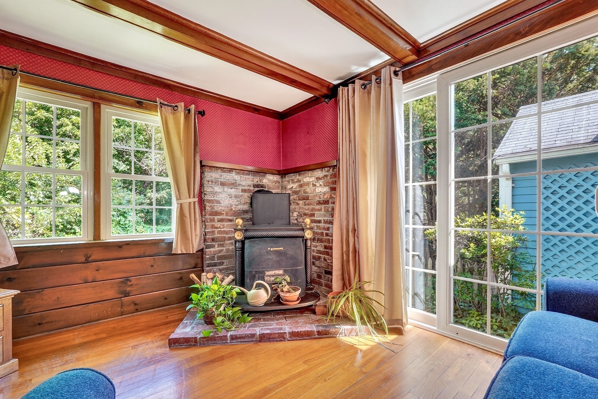 main property photo 5
