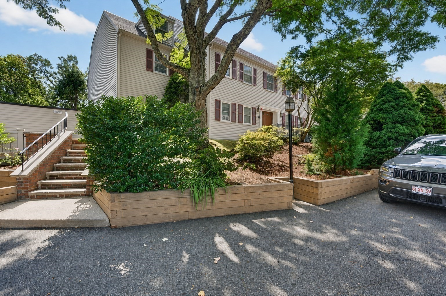 main property photo 21