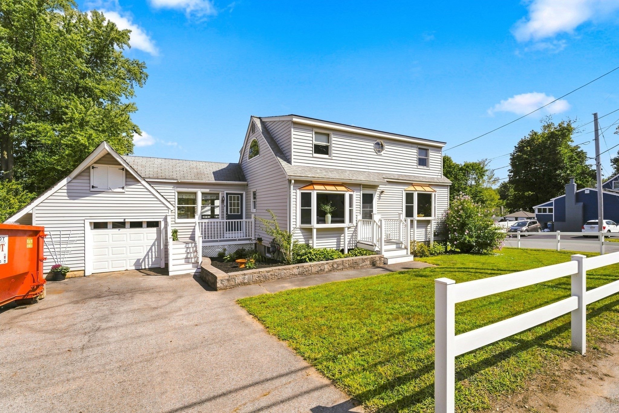 main property photo 34