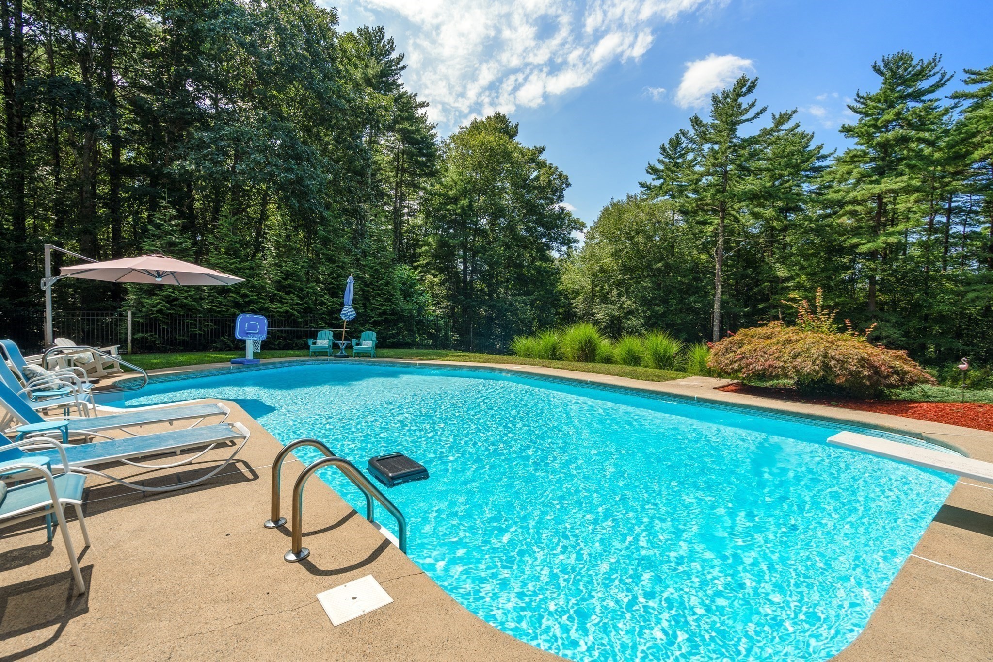 main property photo 29