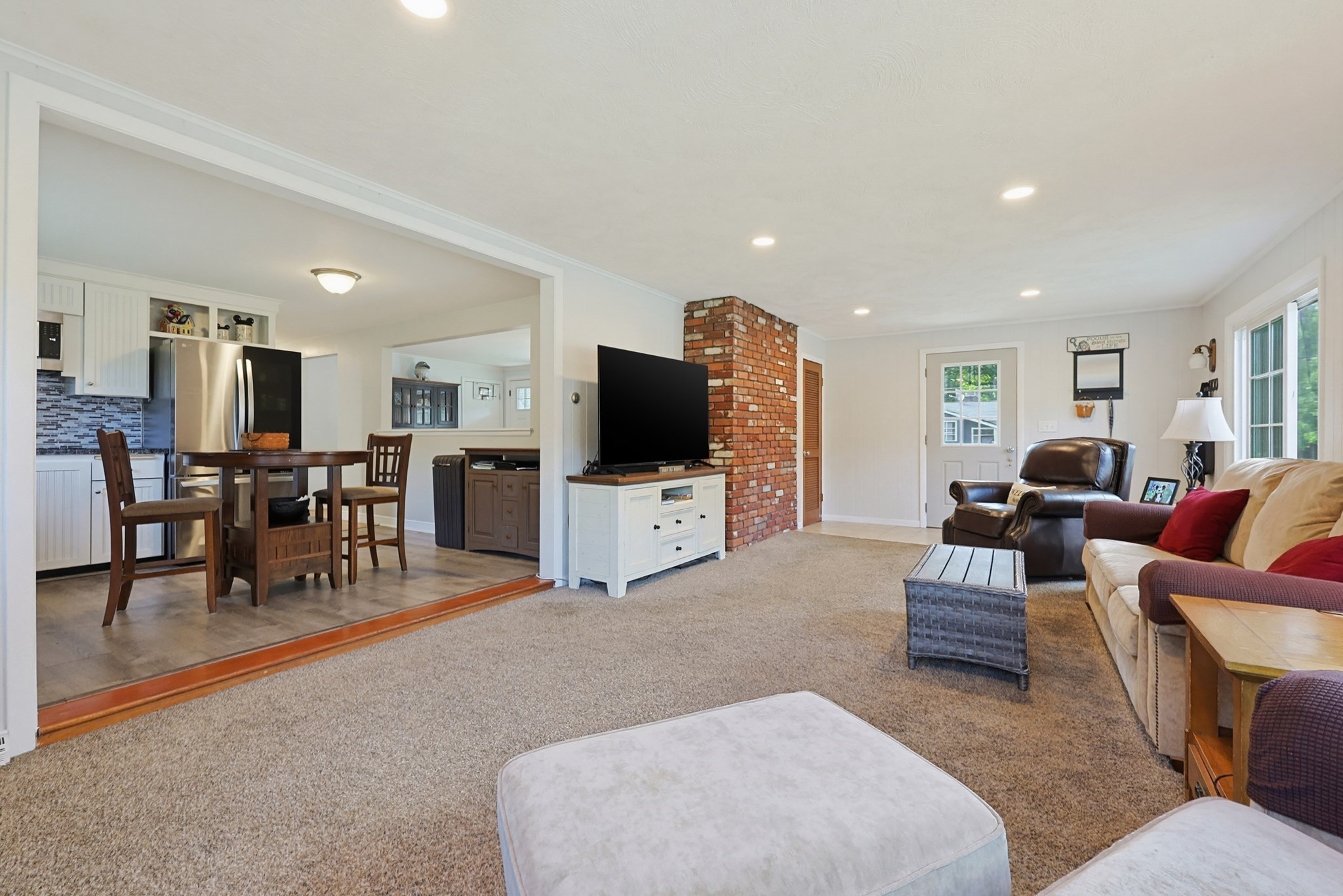main property photo 15