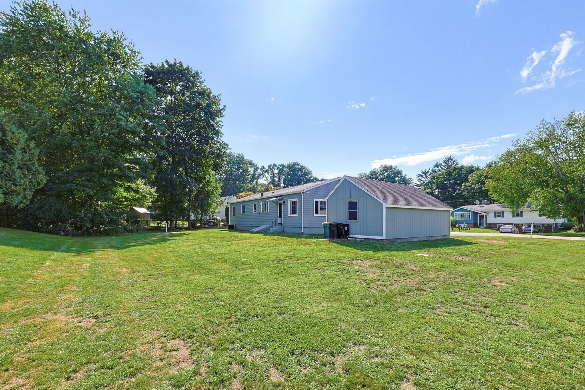 main property photo 31