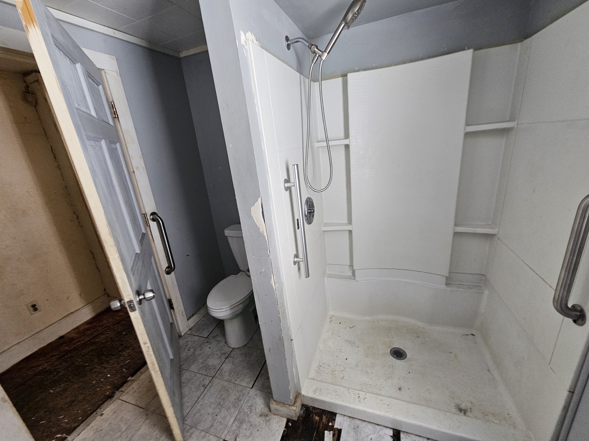 main property photo 17