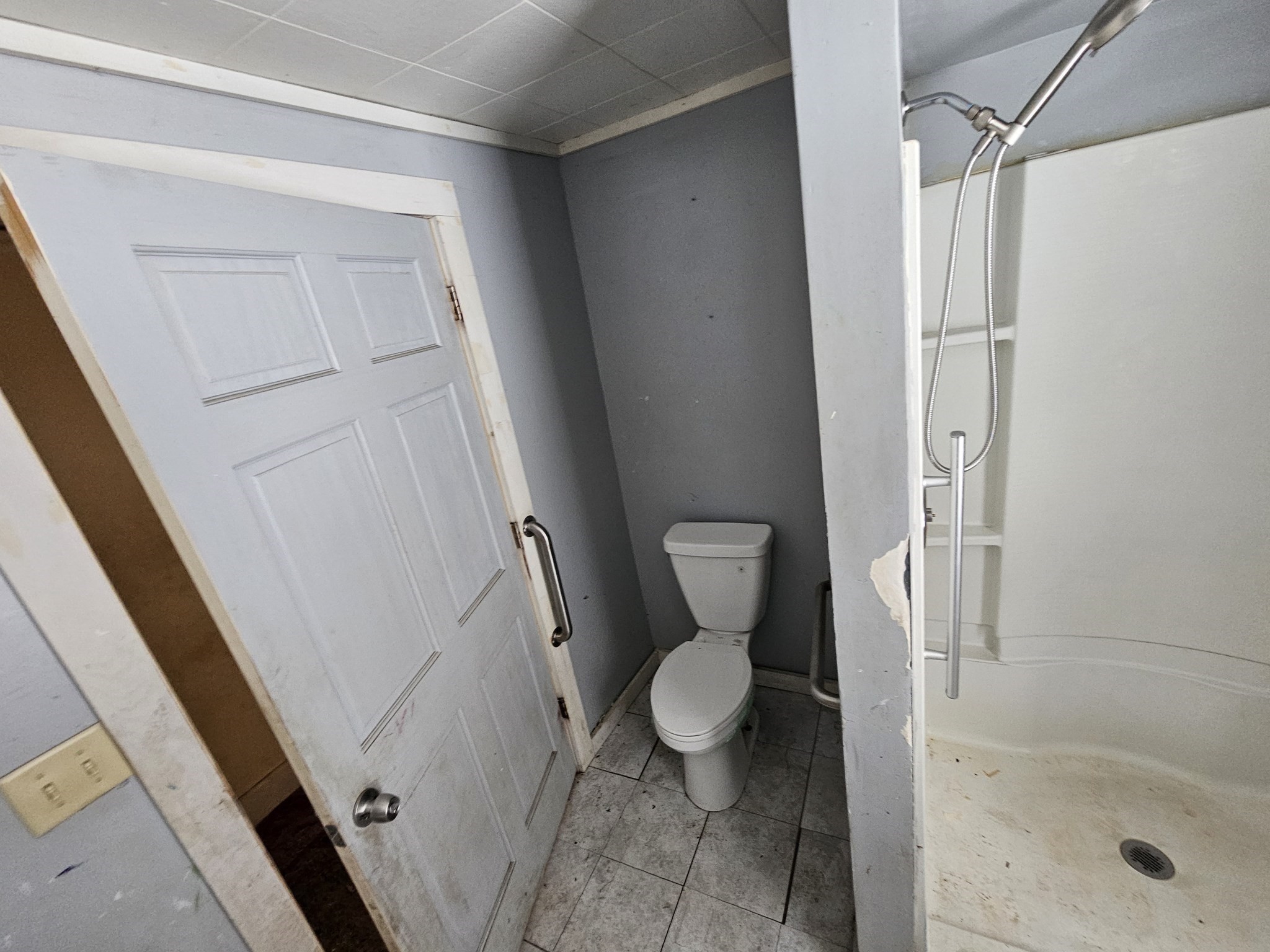 main property photo 18