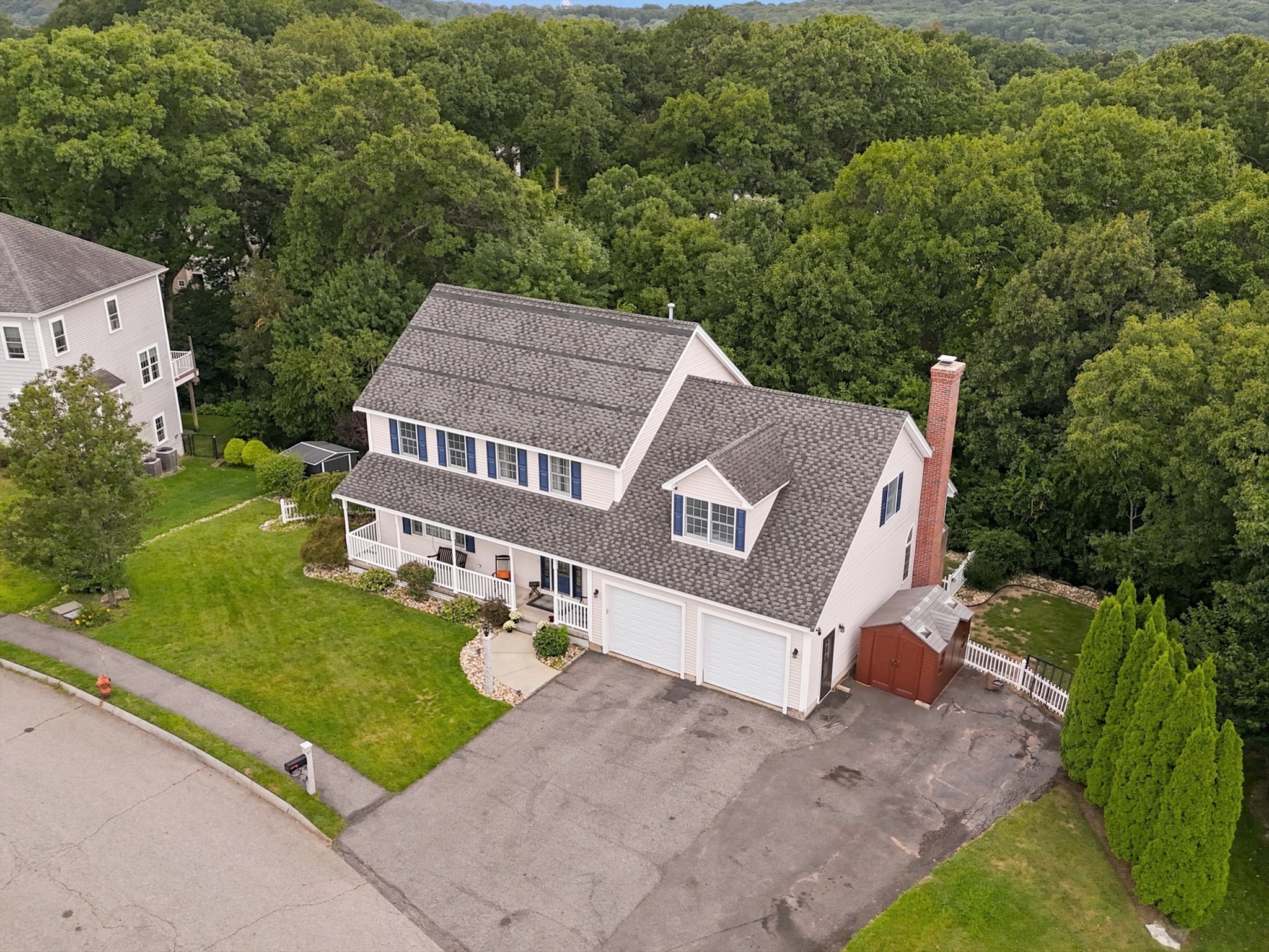 main property photo 32