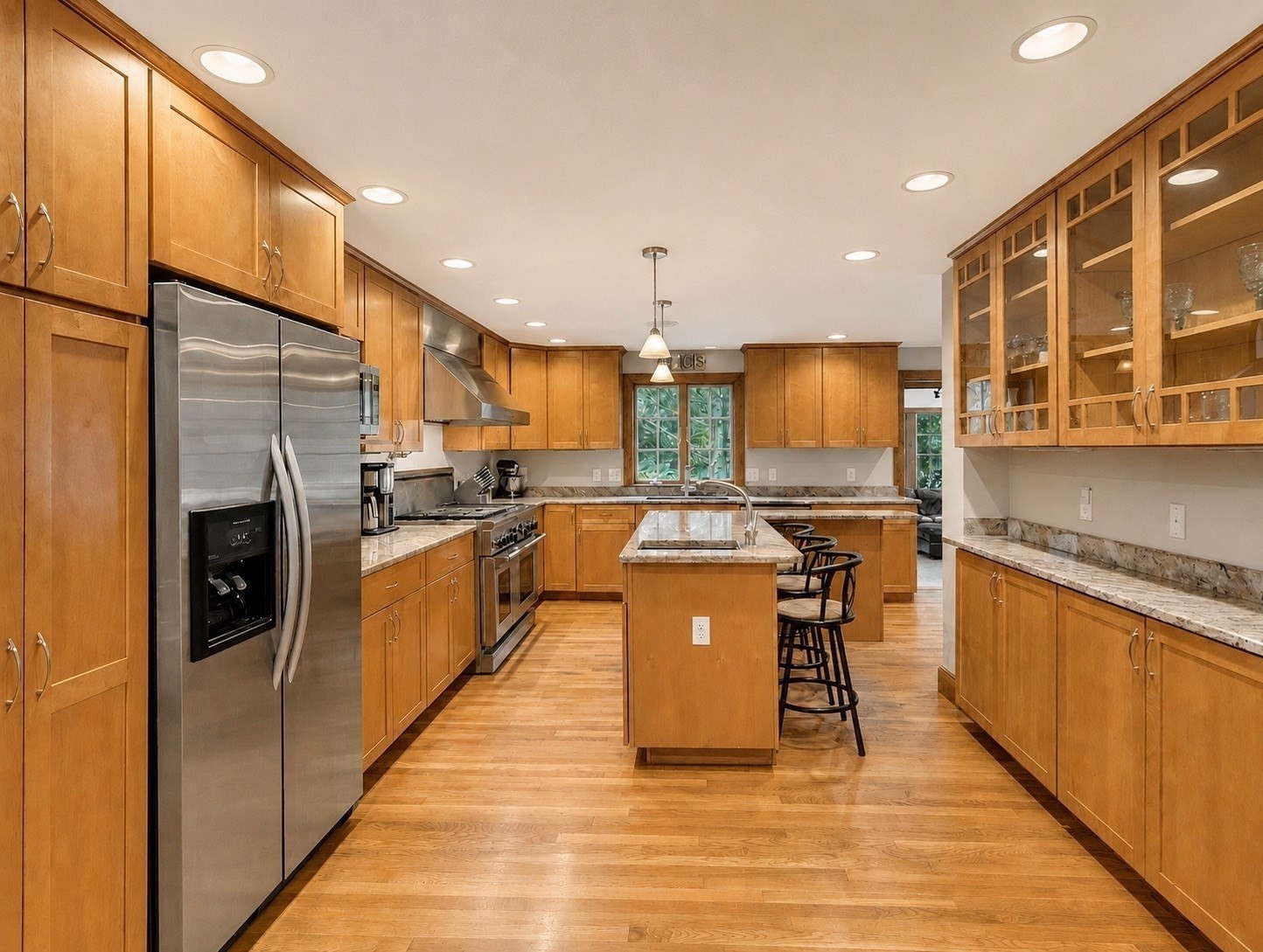 main property photo 8
