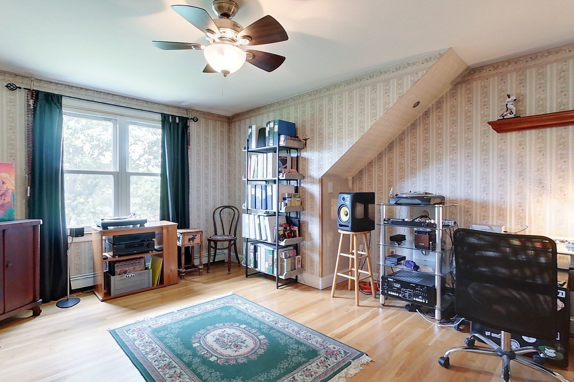 main property photo 22