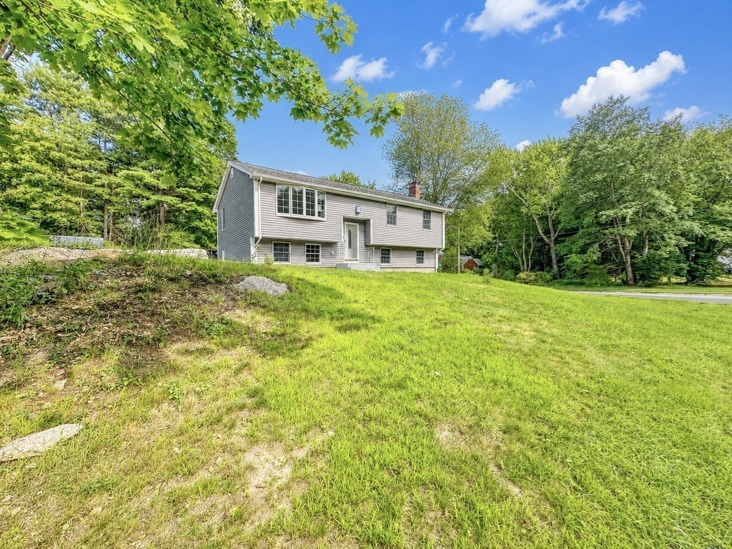 main property photo 41