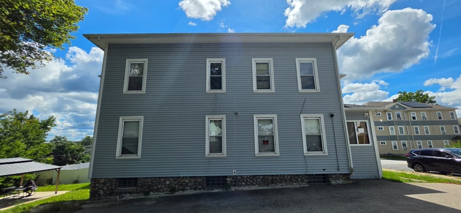 main property photo 5