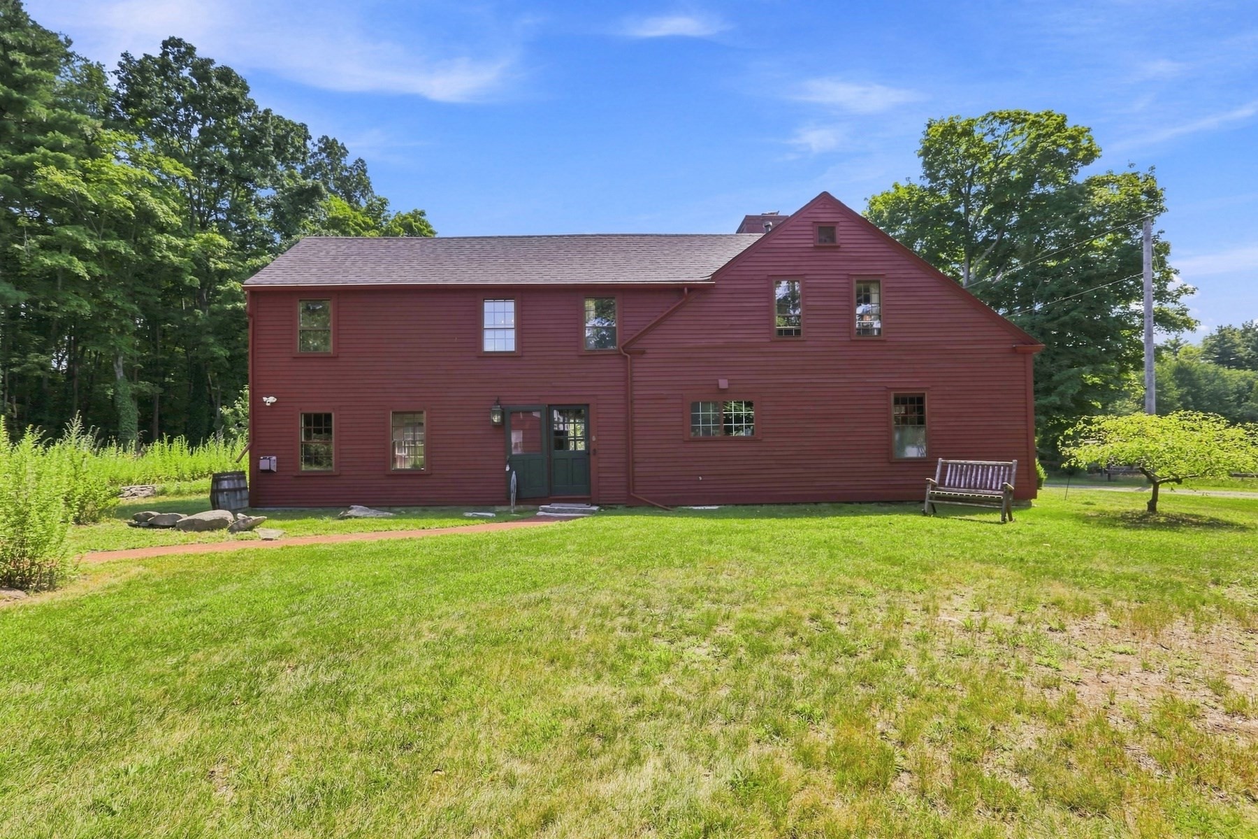 main property photo 8