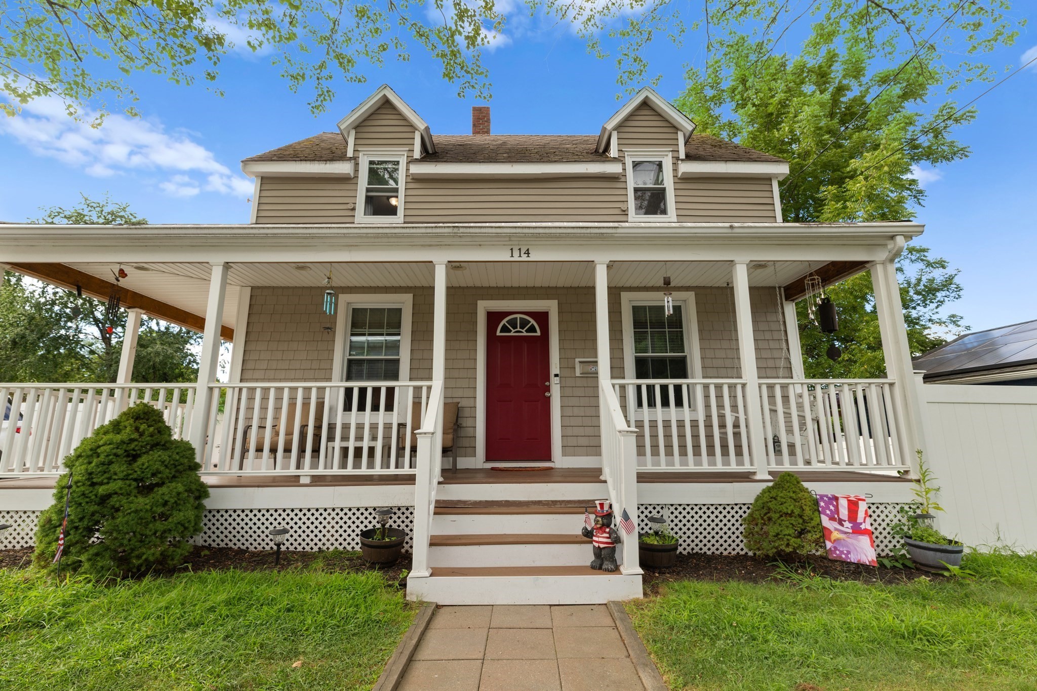 main property photo 19