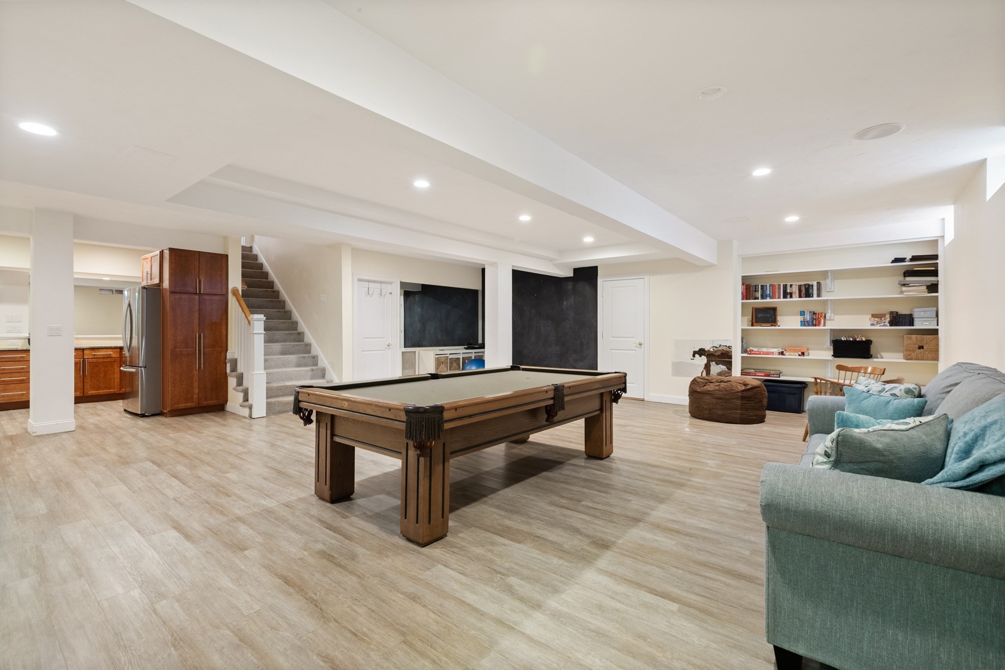 main property photo 29