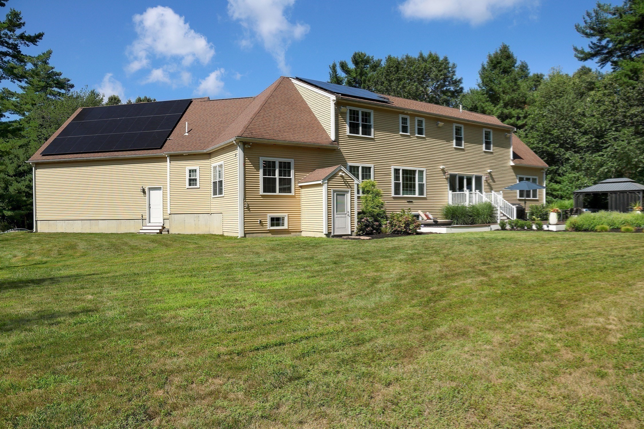 main property photo 31