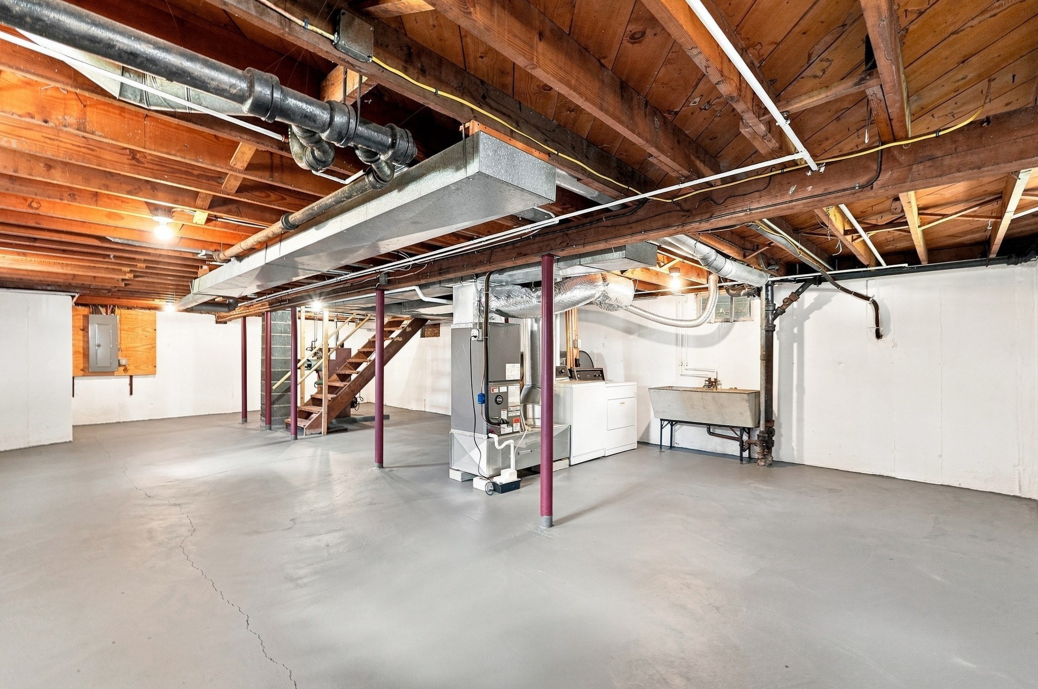 main property photo 30