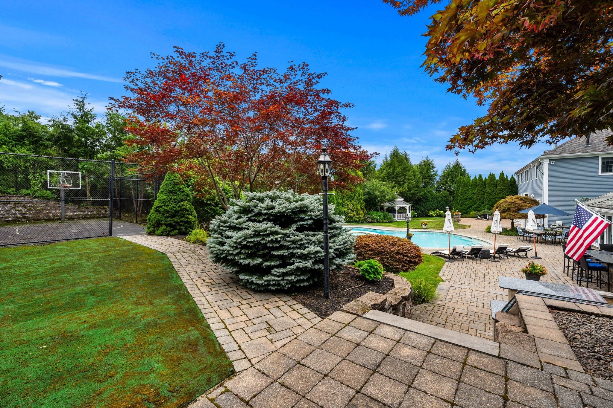 main property photo 38