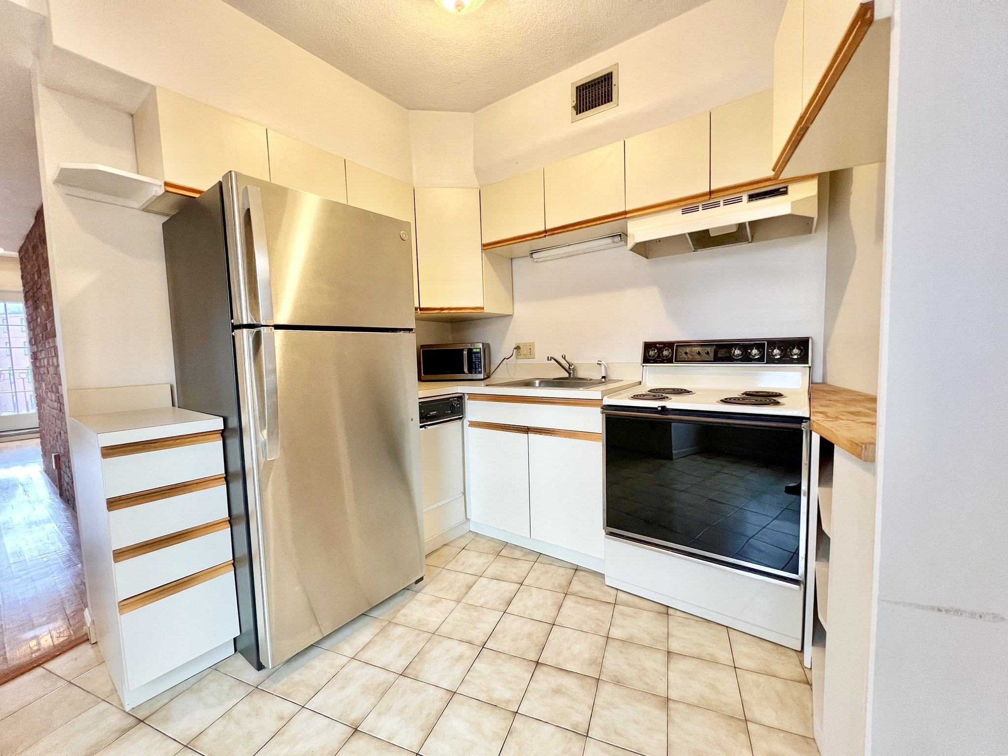property viewer photo 8