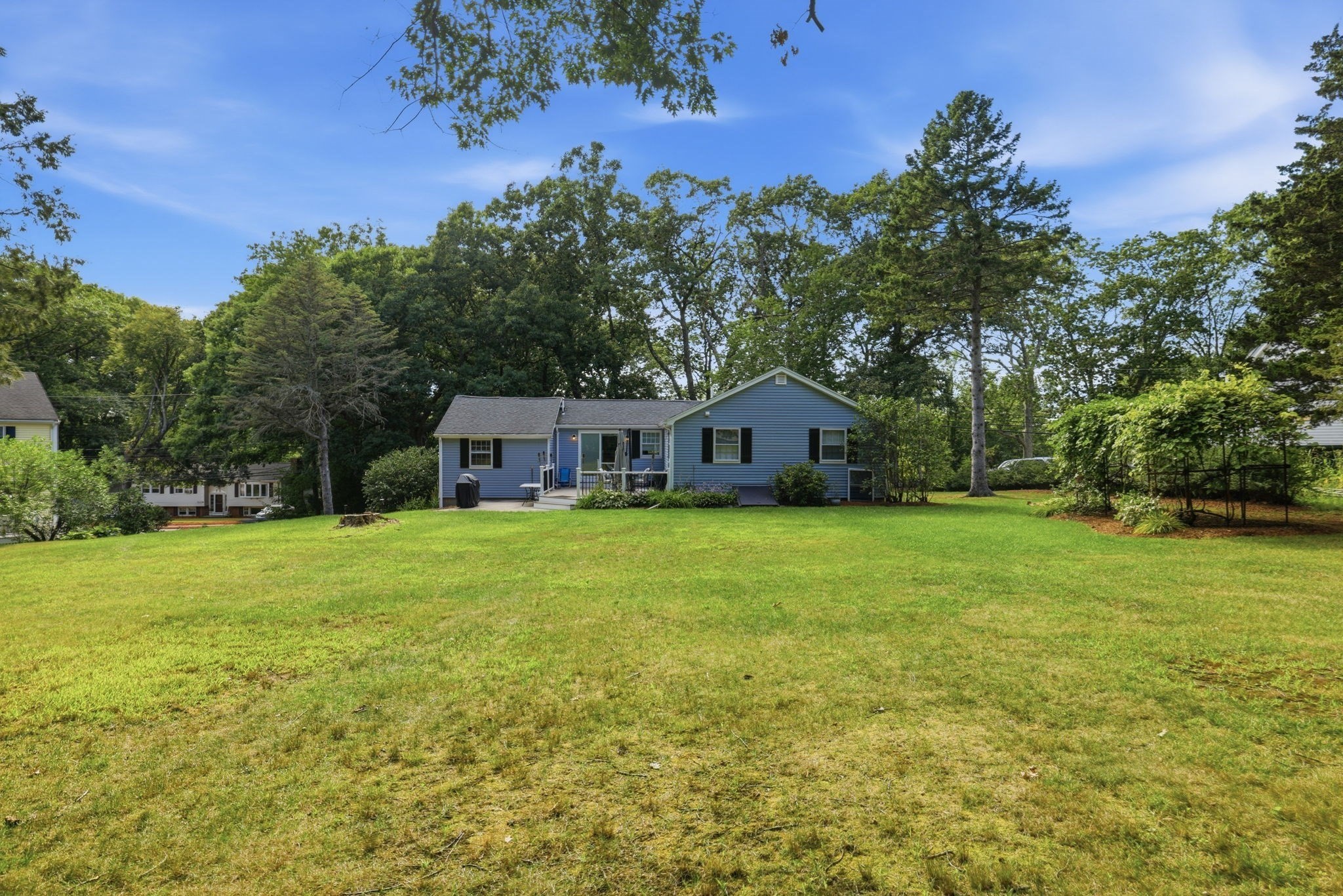 main property photo 35