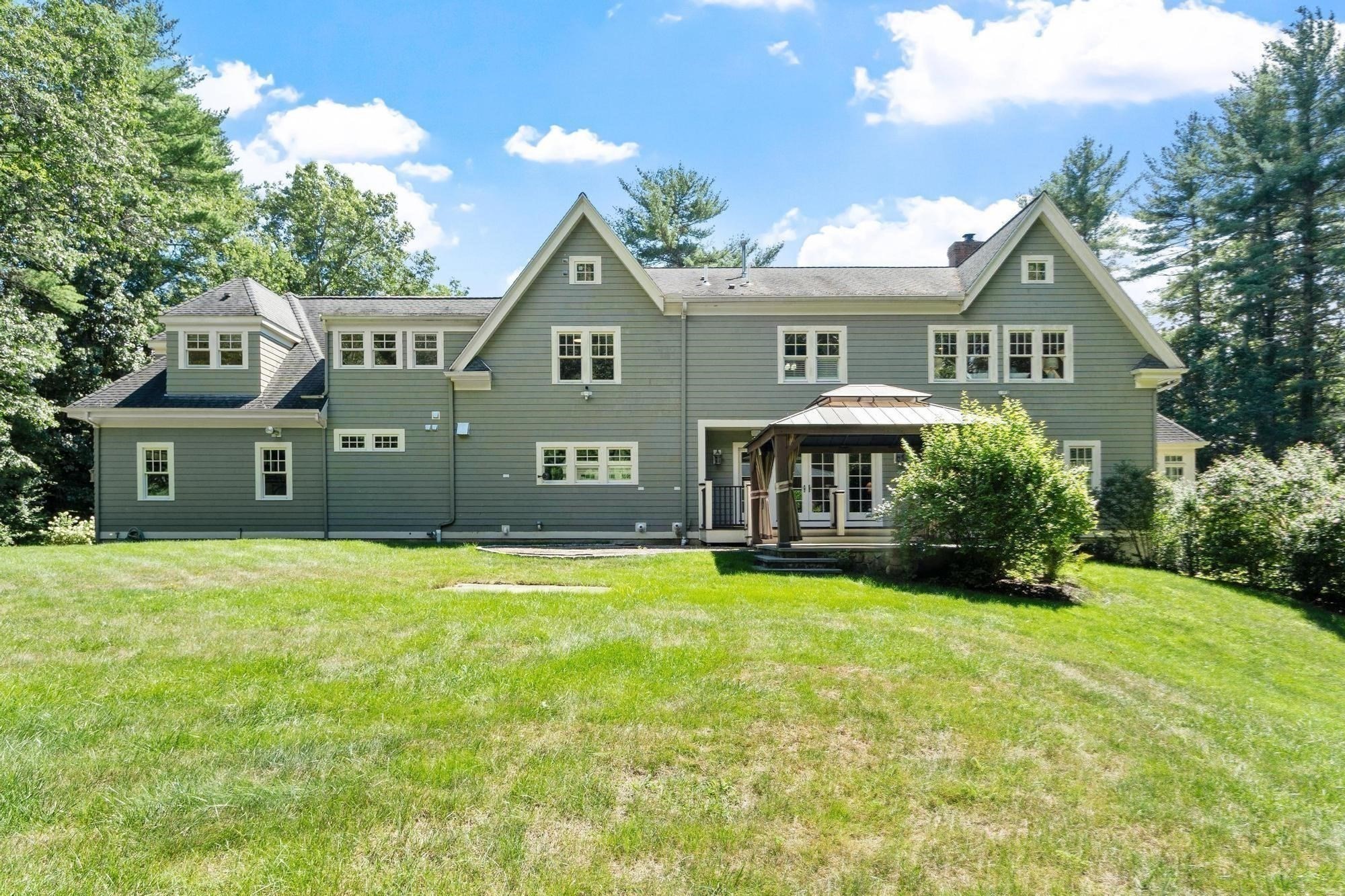 main property photo 15