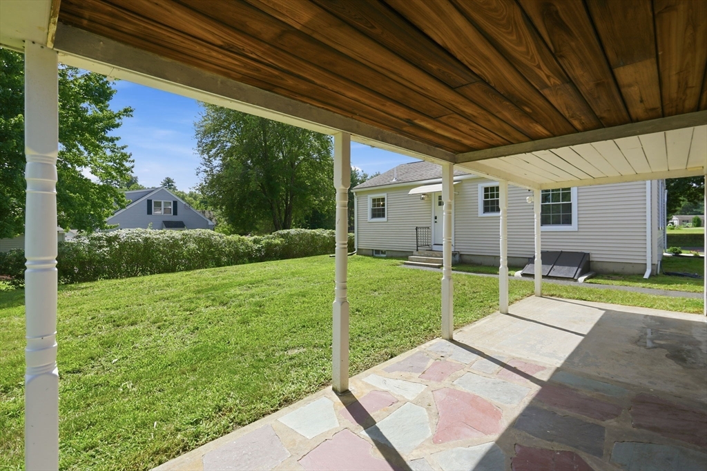main property photo 23