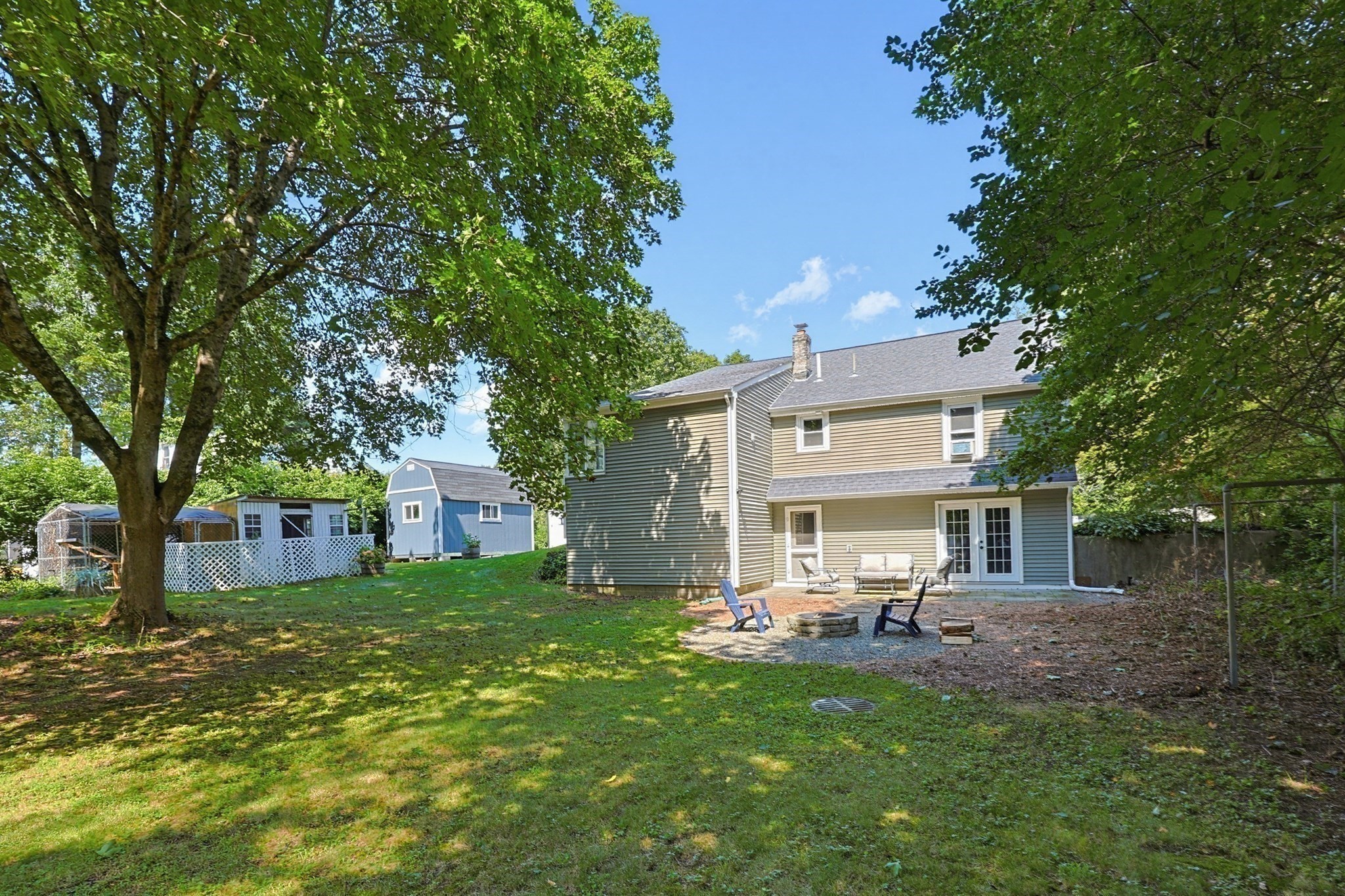 main property photo 34