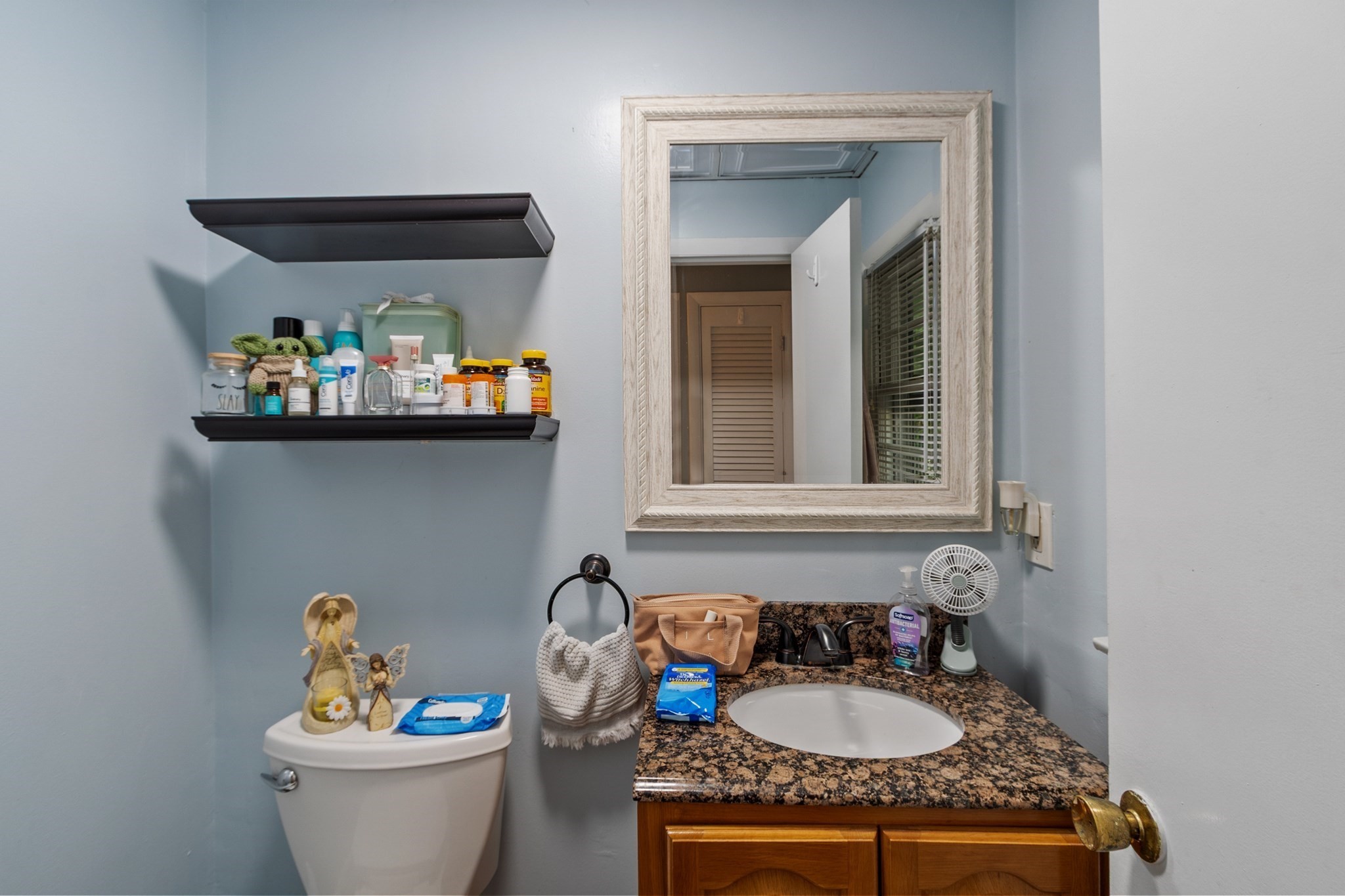 main property photo 36