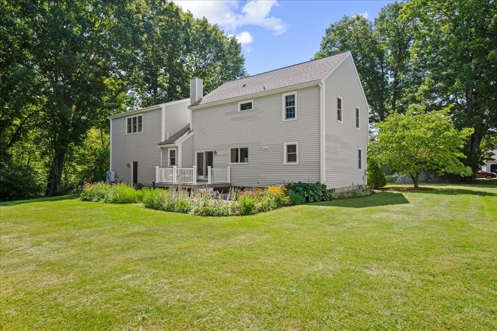 main property photo 40