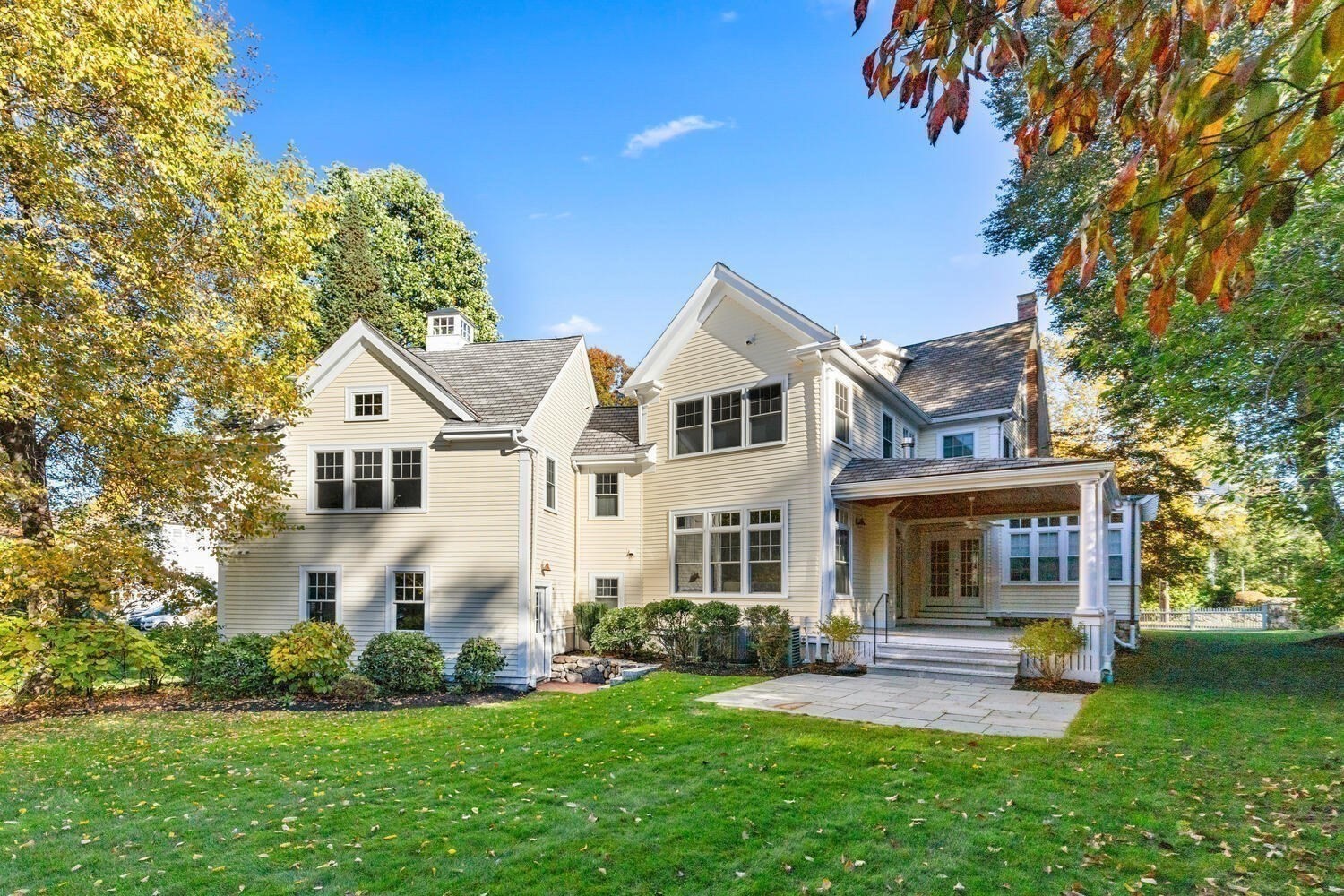 main property photo 2