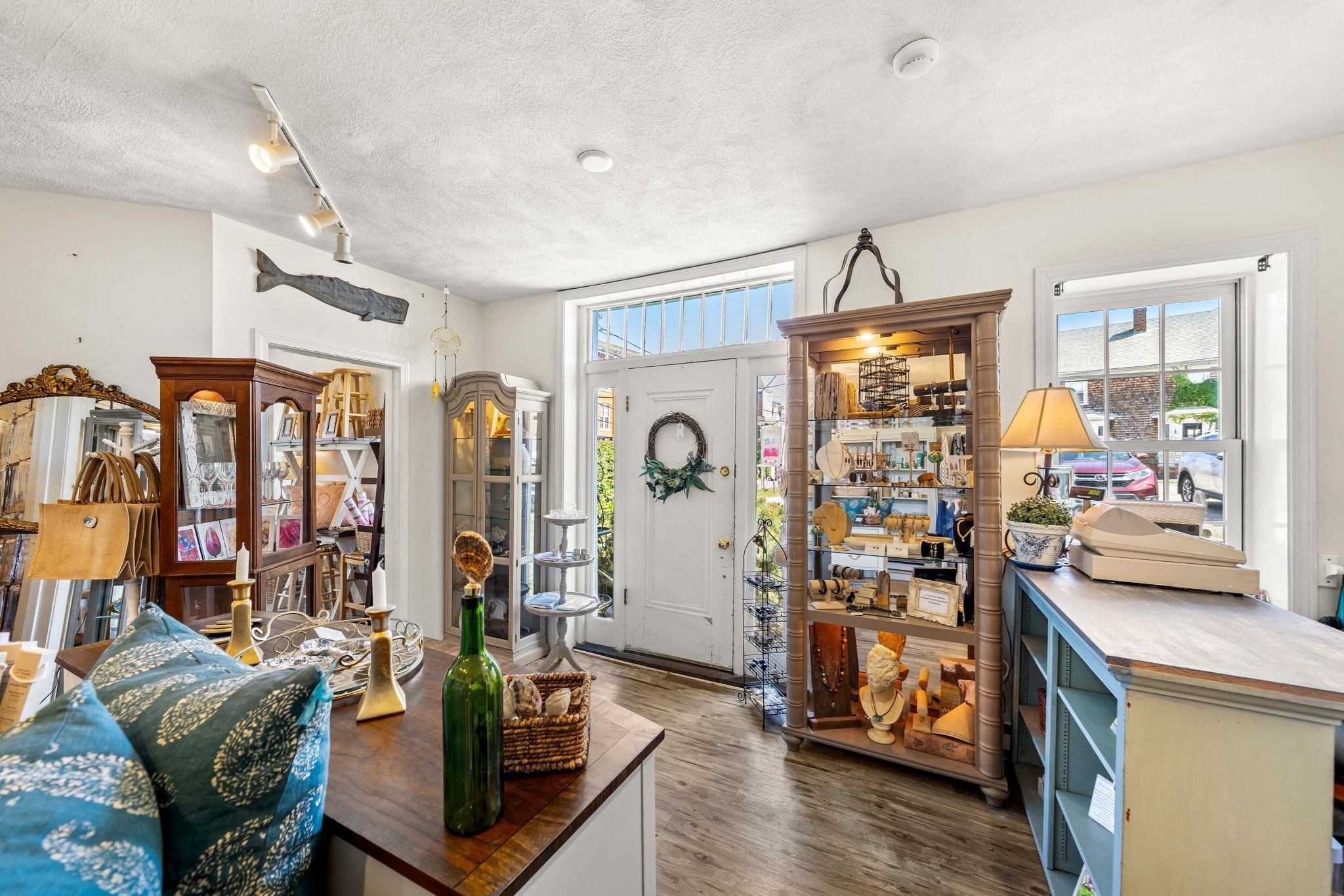 main property photo 8