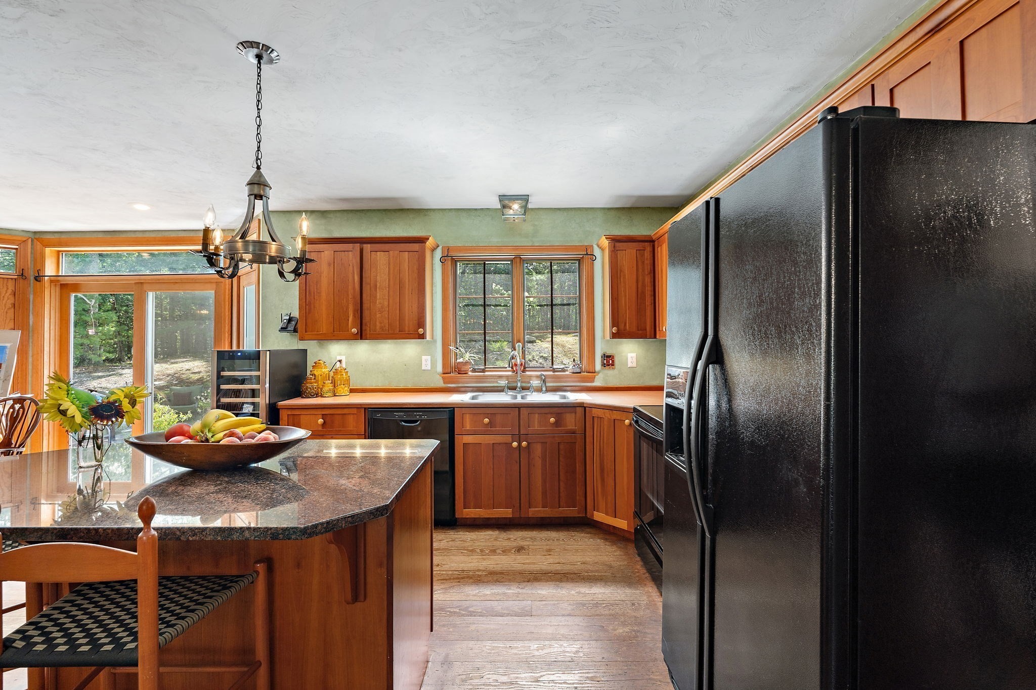 main property photo 18