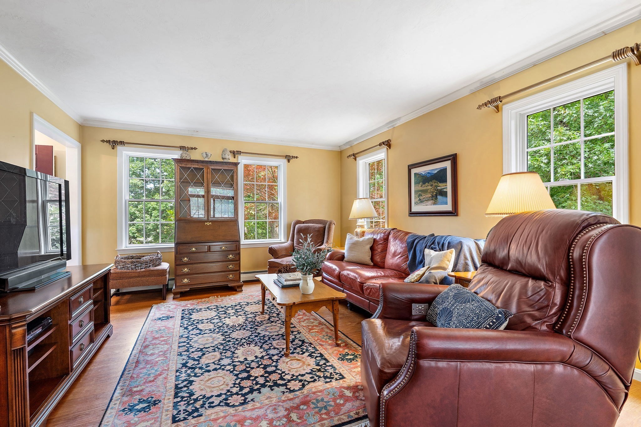 main property photo 6