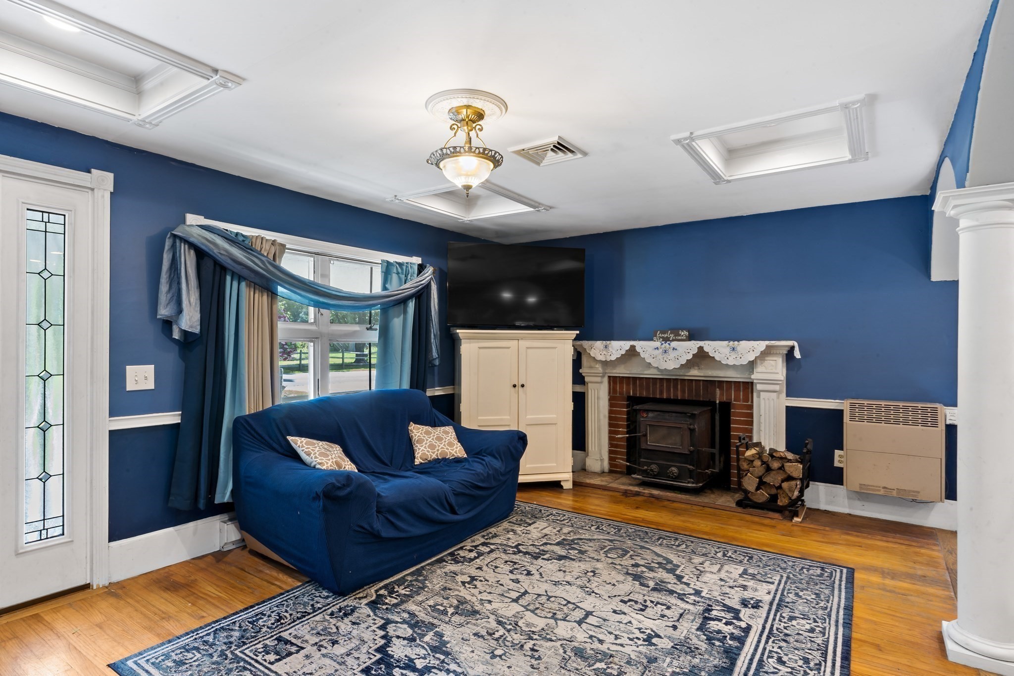 main property photo 7
