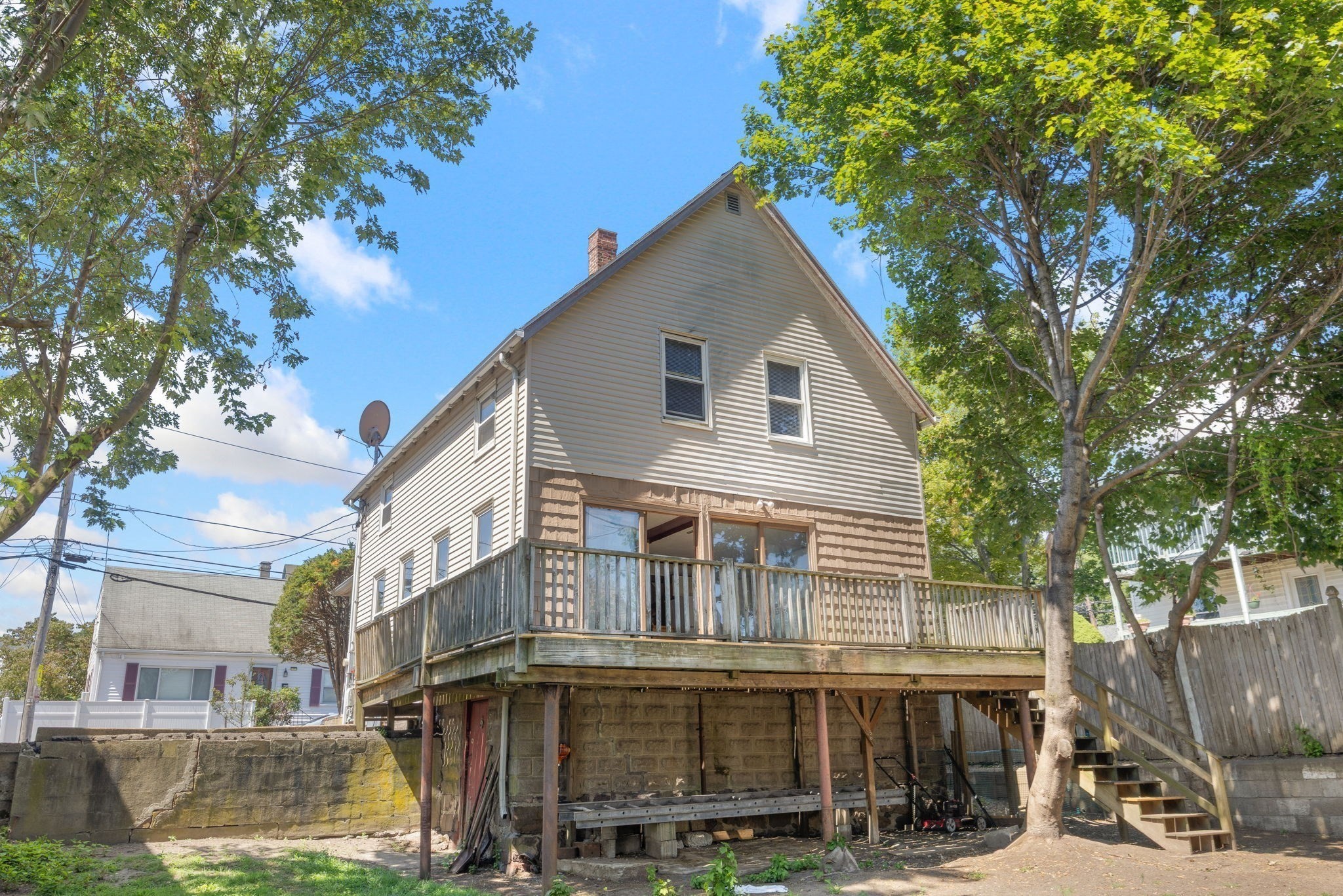 main property photo 21