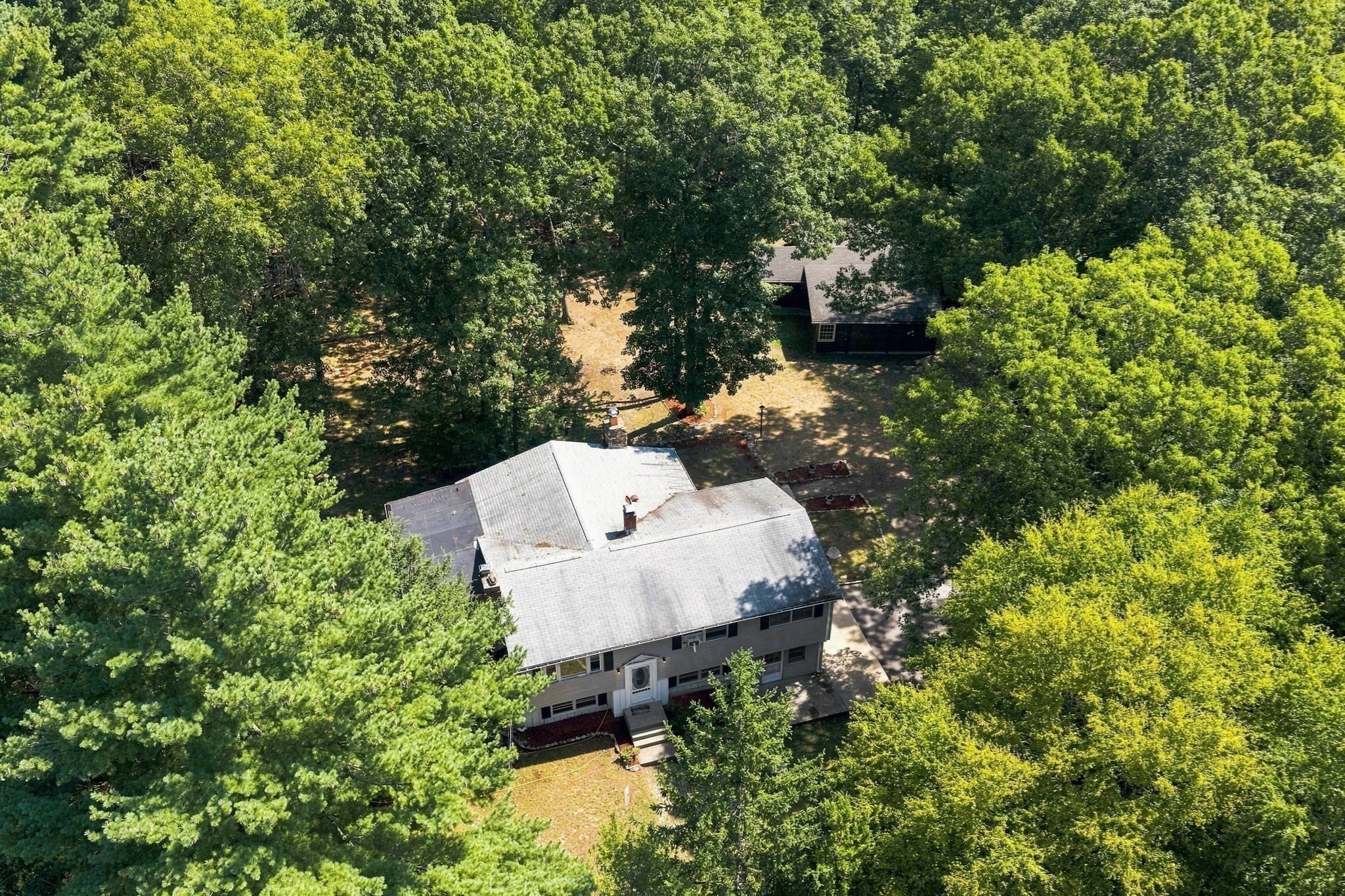 main property photo 12