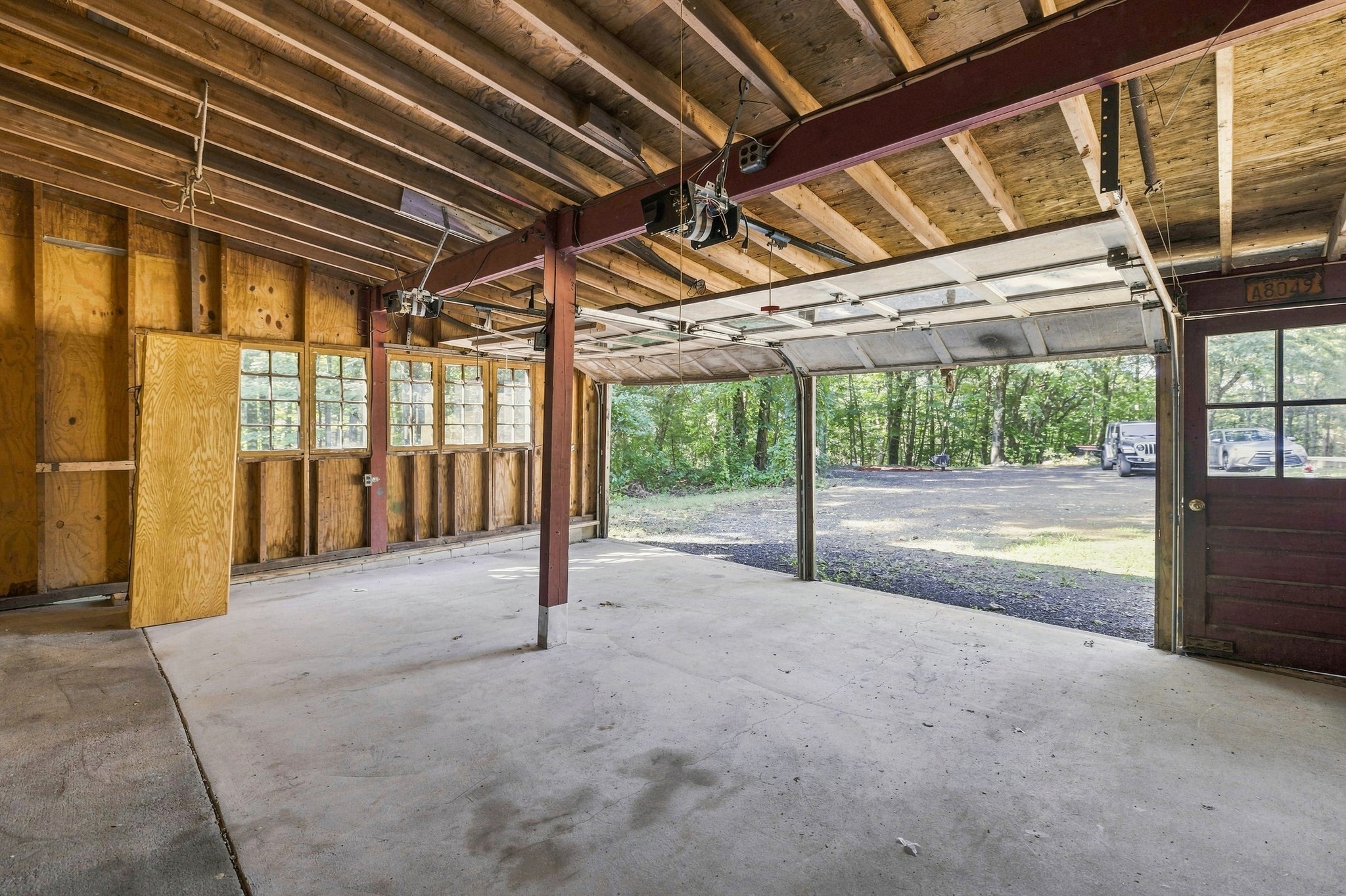 main property photo 35