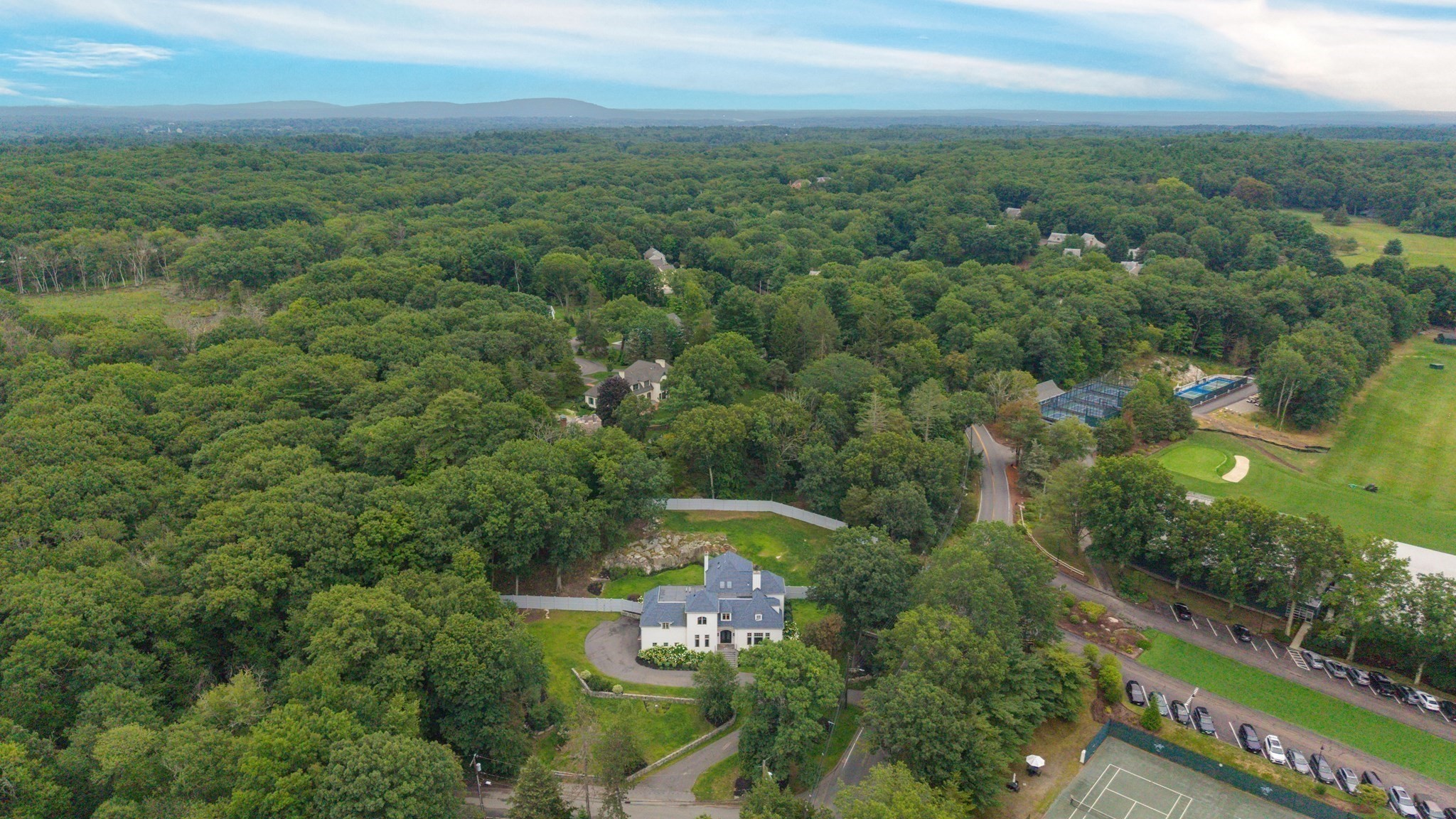 main property photo 5