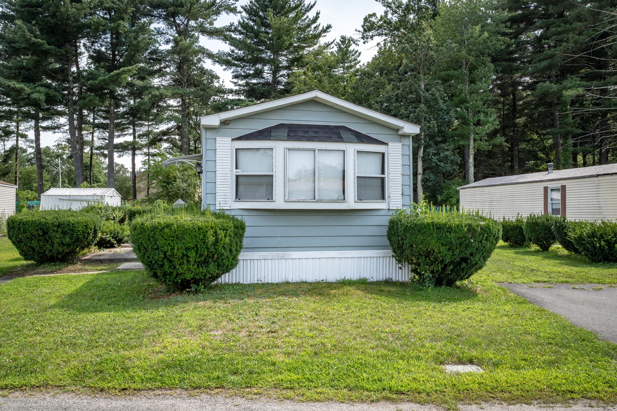 main property photo 9