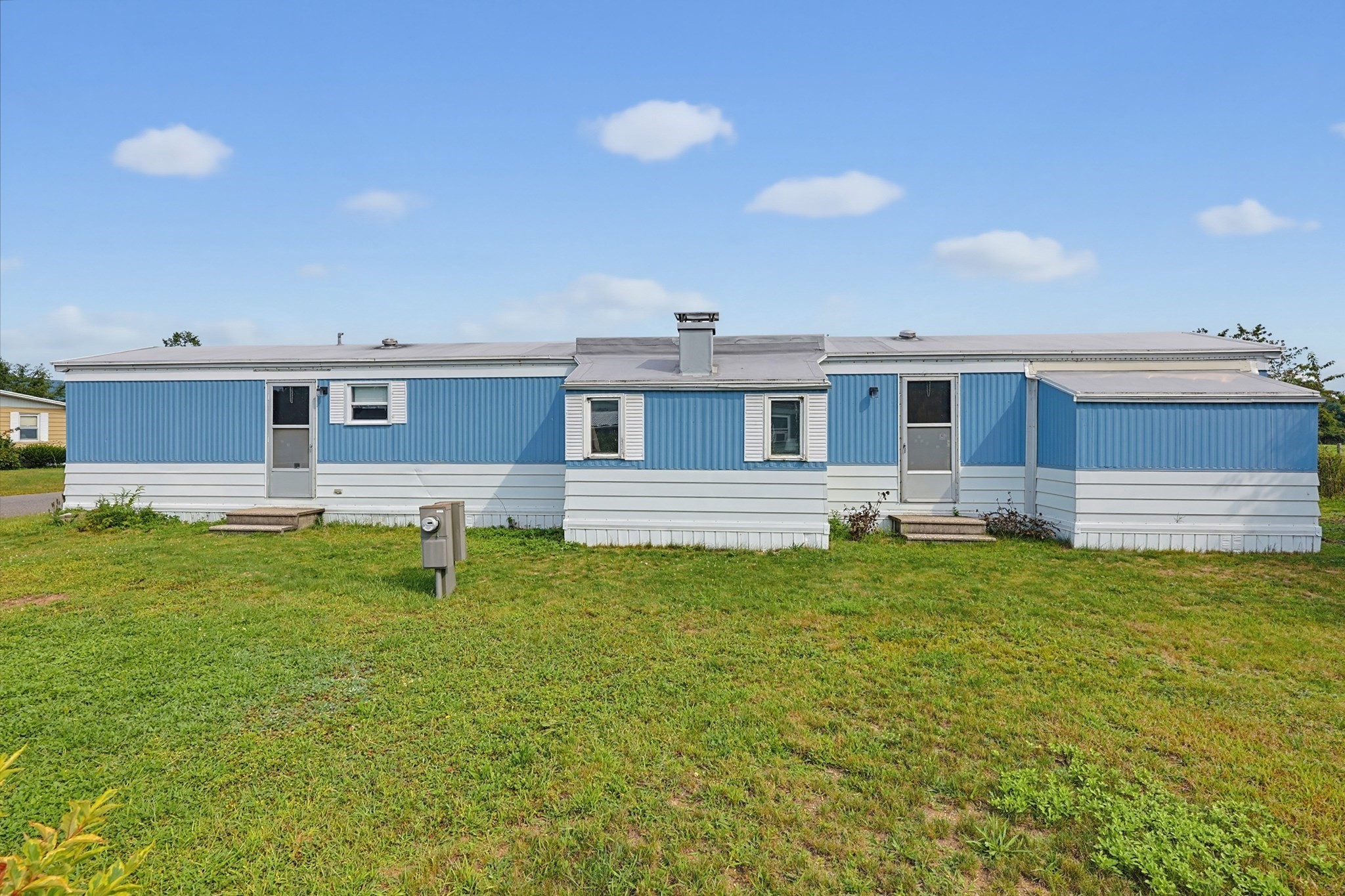 main property photo 36