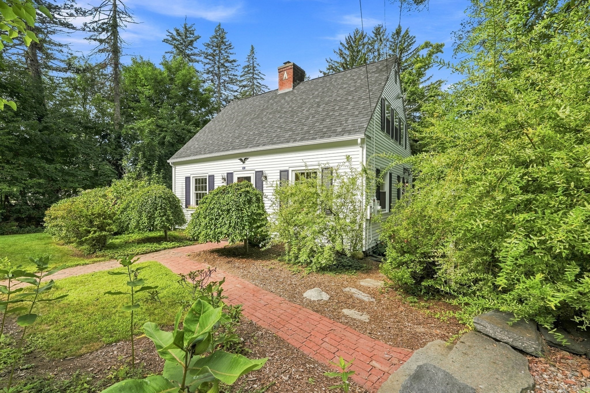 main property photo 29