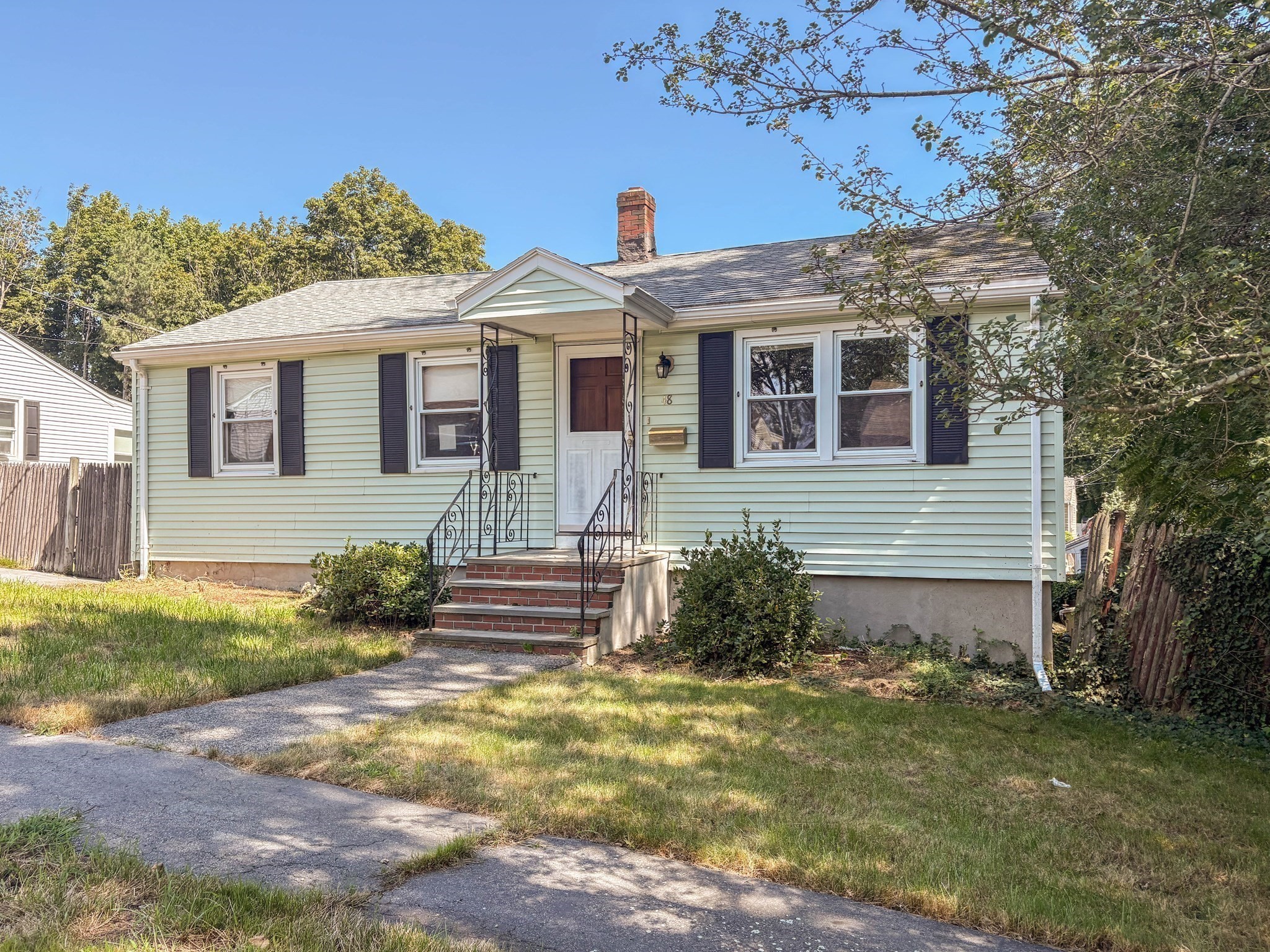 main property photo 23