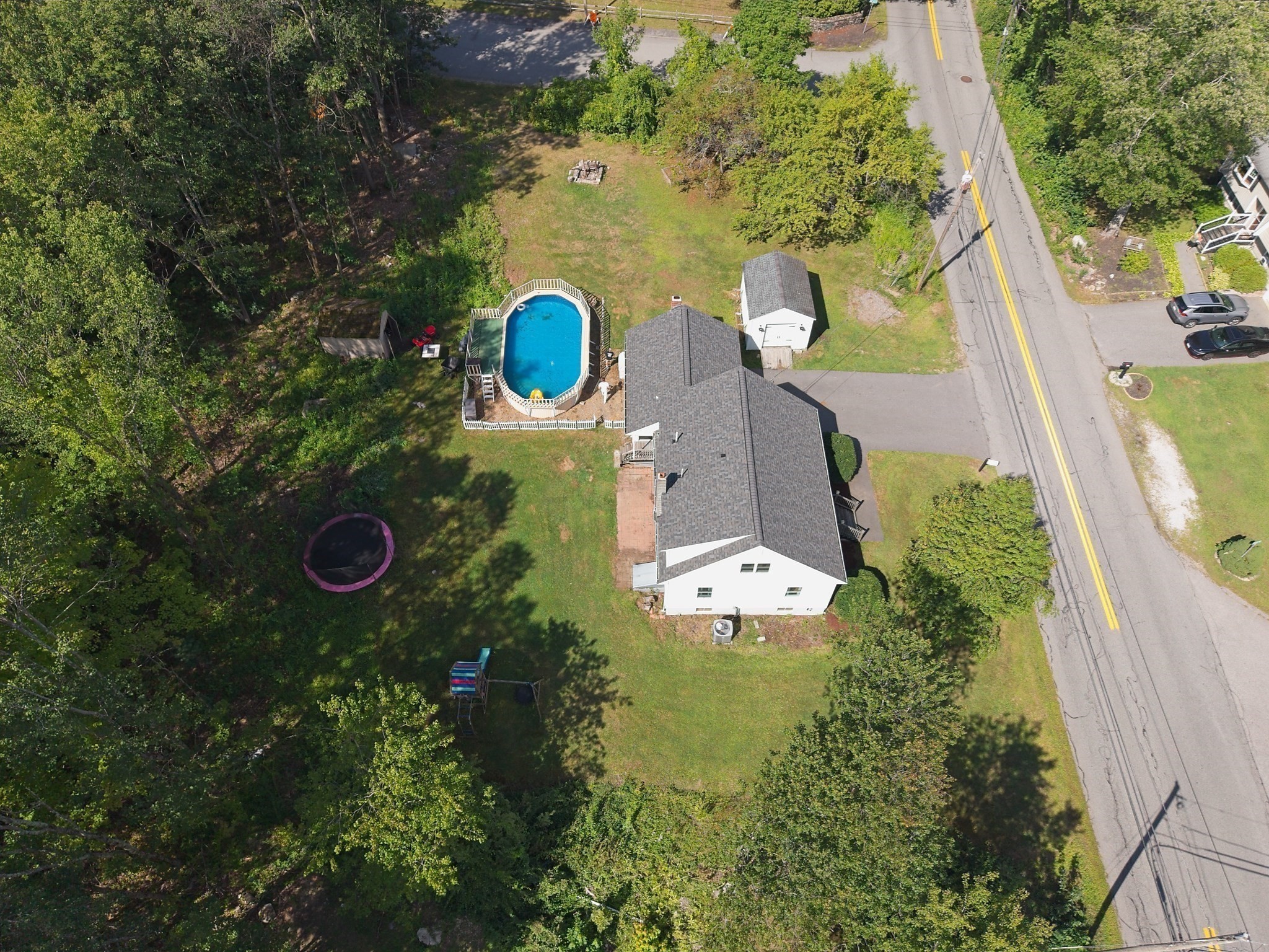 main property photo 23