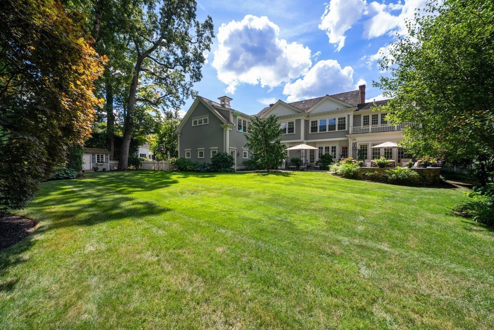 main property photo 40