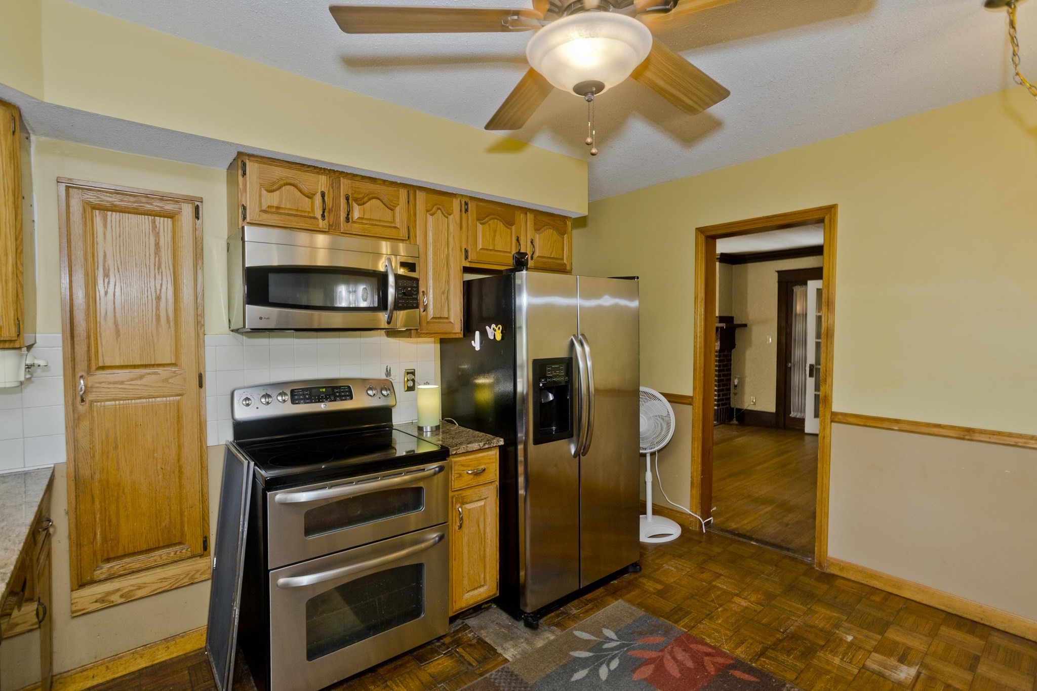 main property photo 30