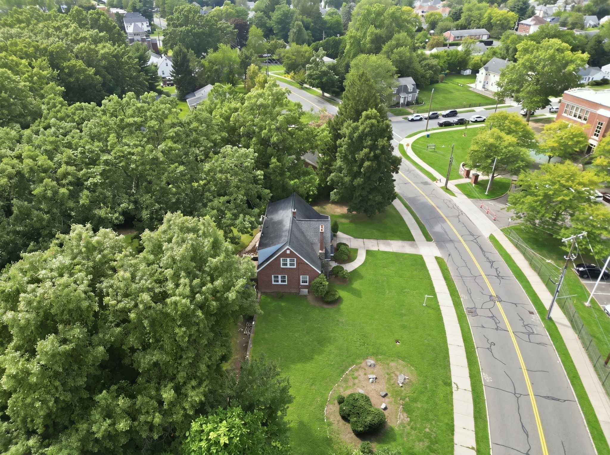 main property photo 39