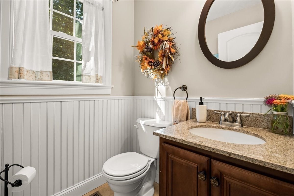 main property photo 12